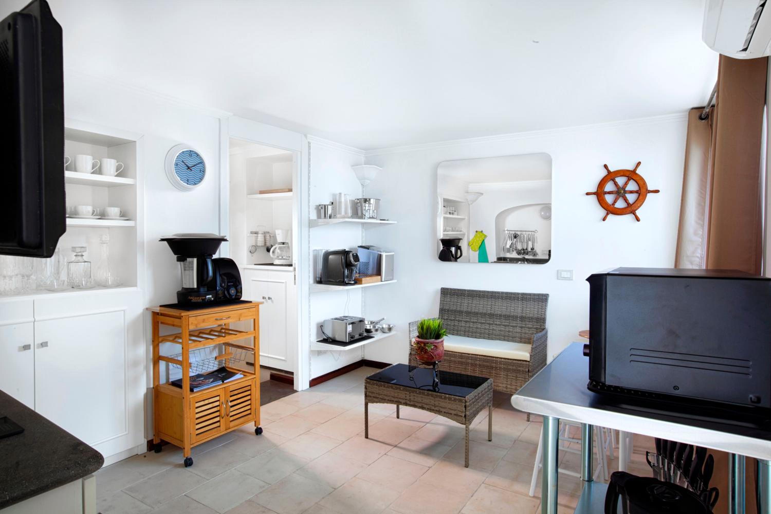 Faraglionensis MonaconeHouse Apartment