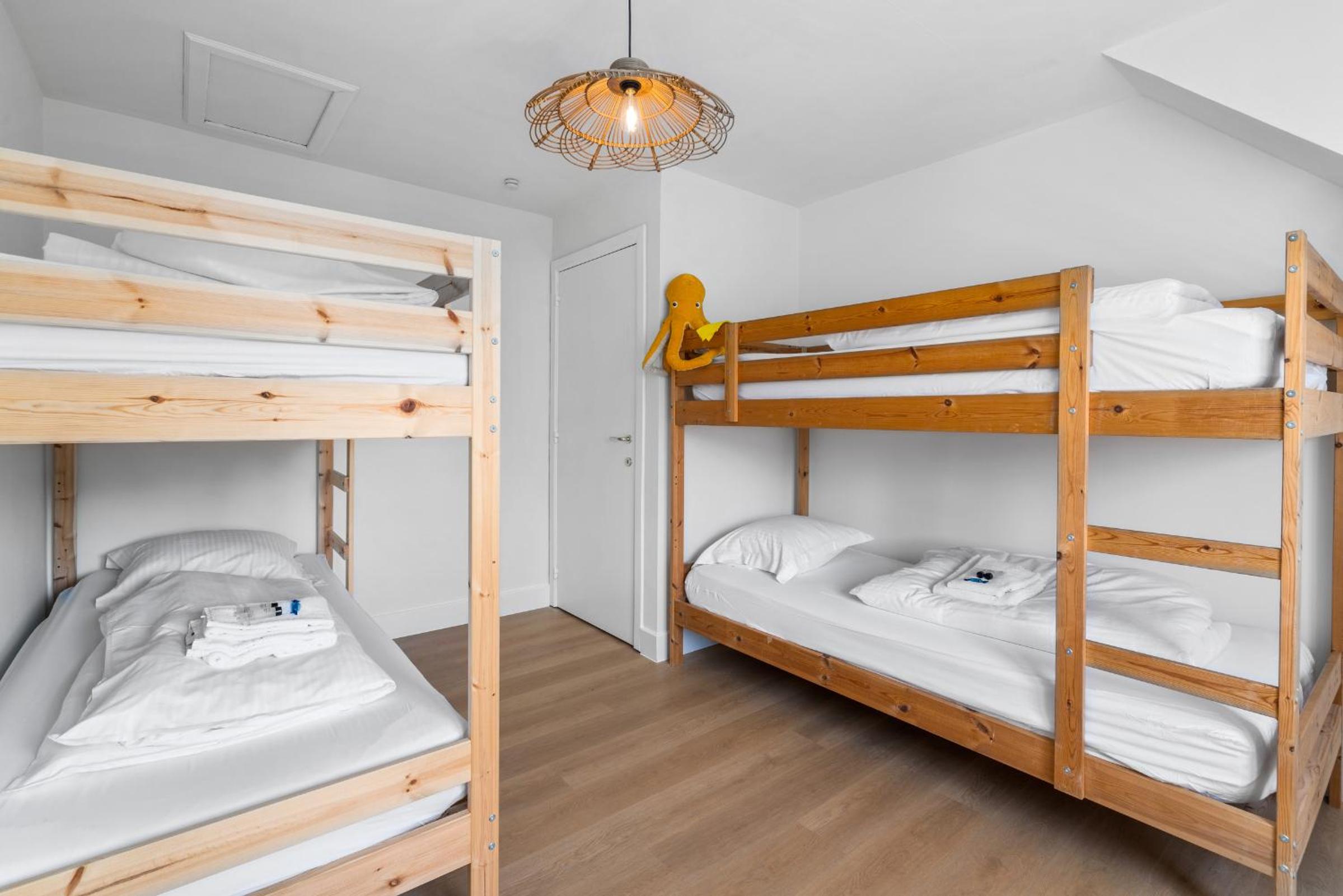 Villa Maria Villa aan zee met privé parking 8p