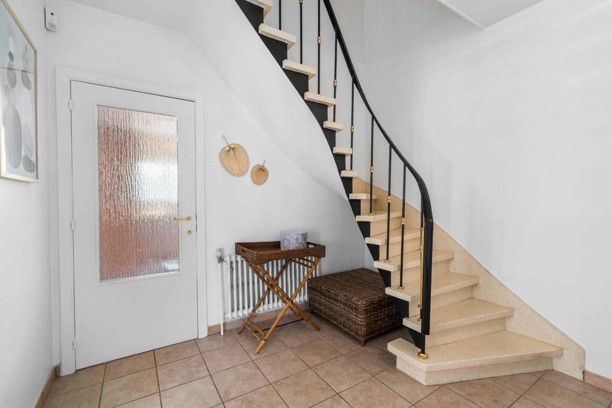 Villa Maria Villa aan zee met privé parking 8p