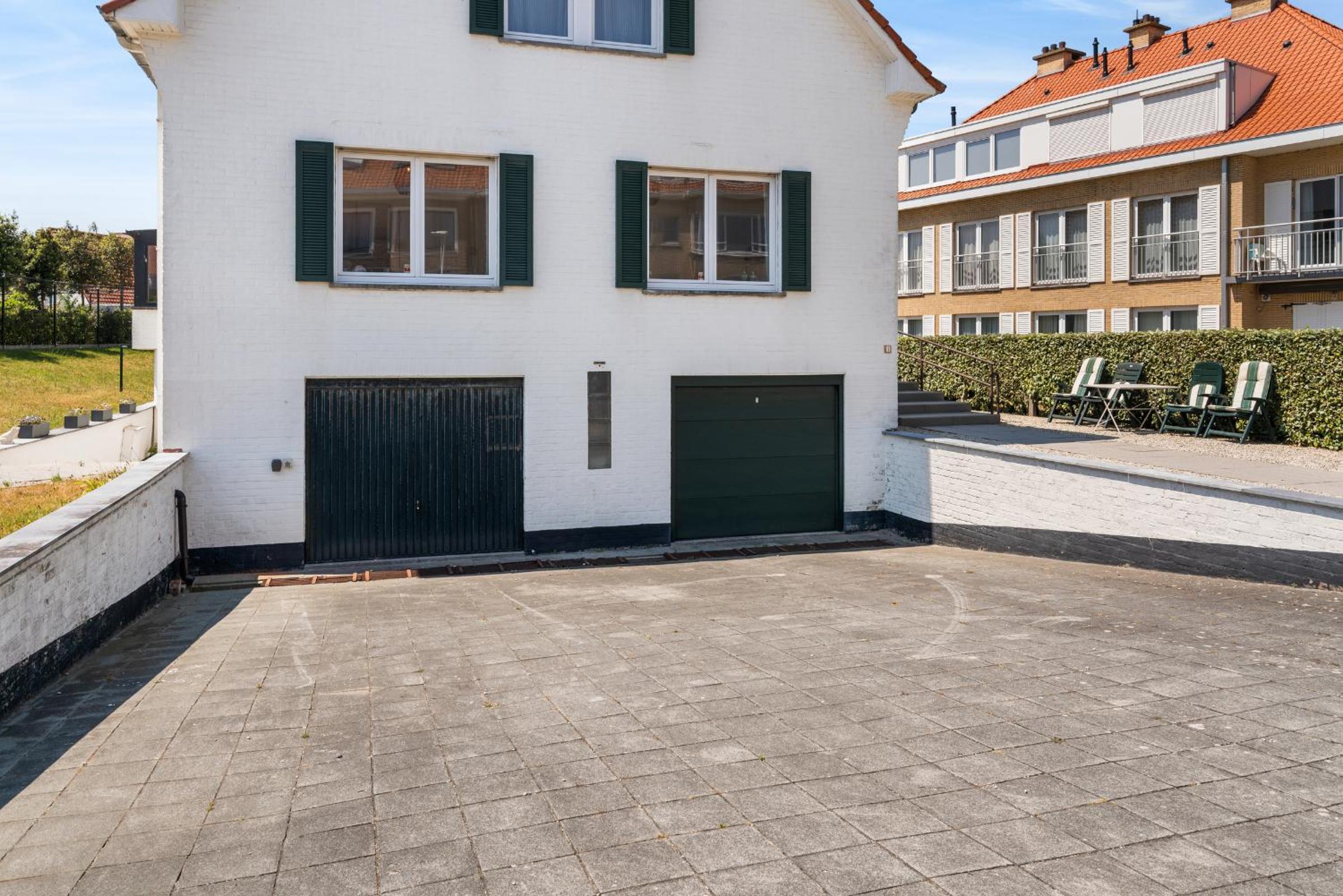 Villa Maria Villa aan zee met privé parking 8p