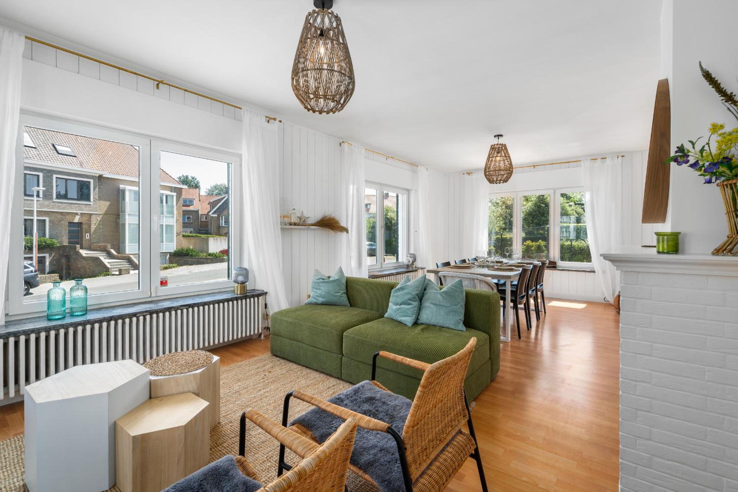 Villa Maria Villa aan zee met privé parking 8p