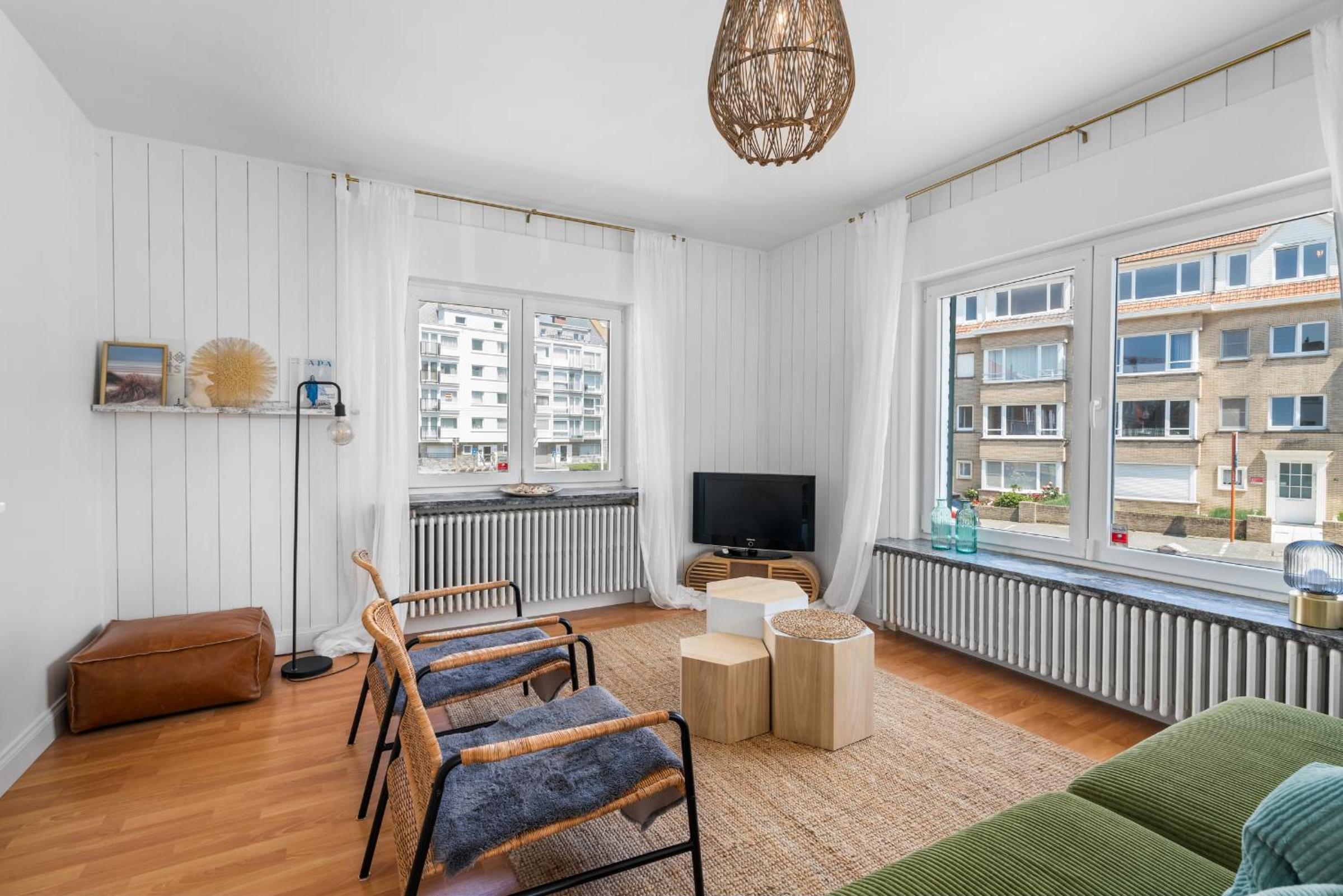 Villa Maria Villa aan zee met privé parking 8p