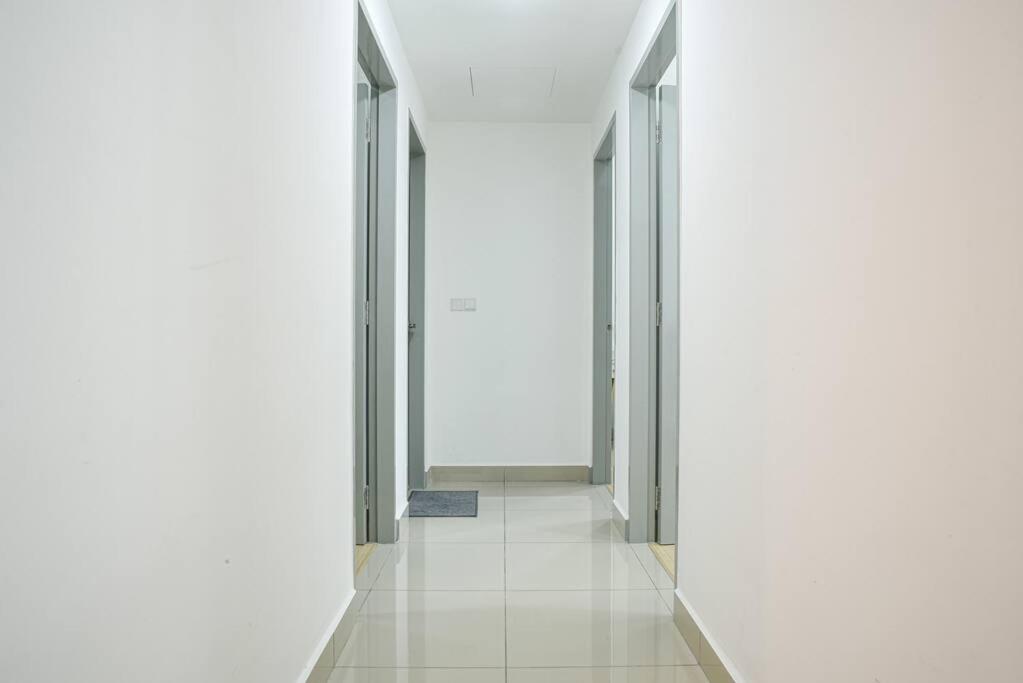 PlayStaytion Centura 3 Bedroom 2 Bathroom by RBNB
