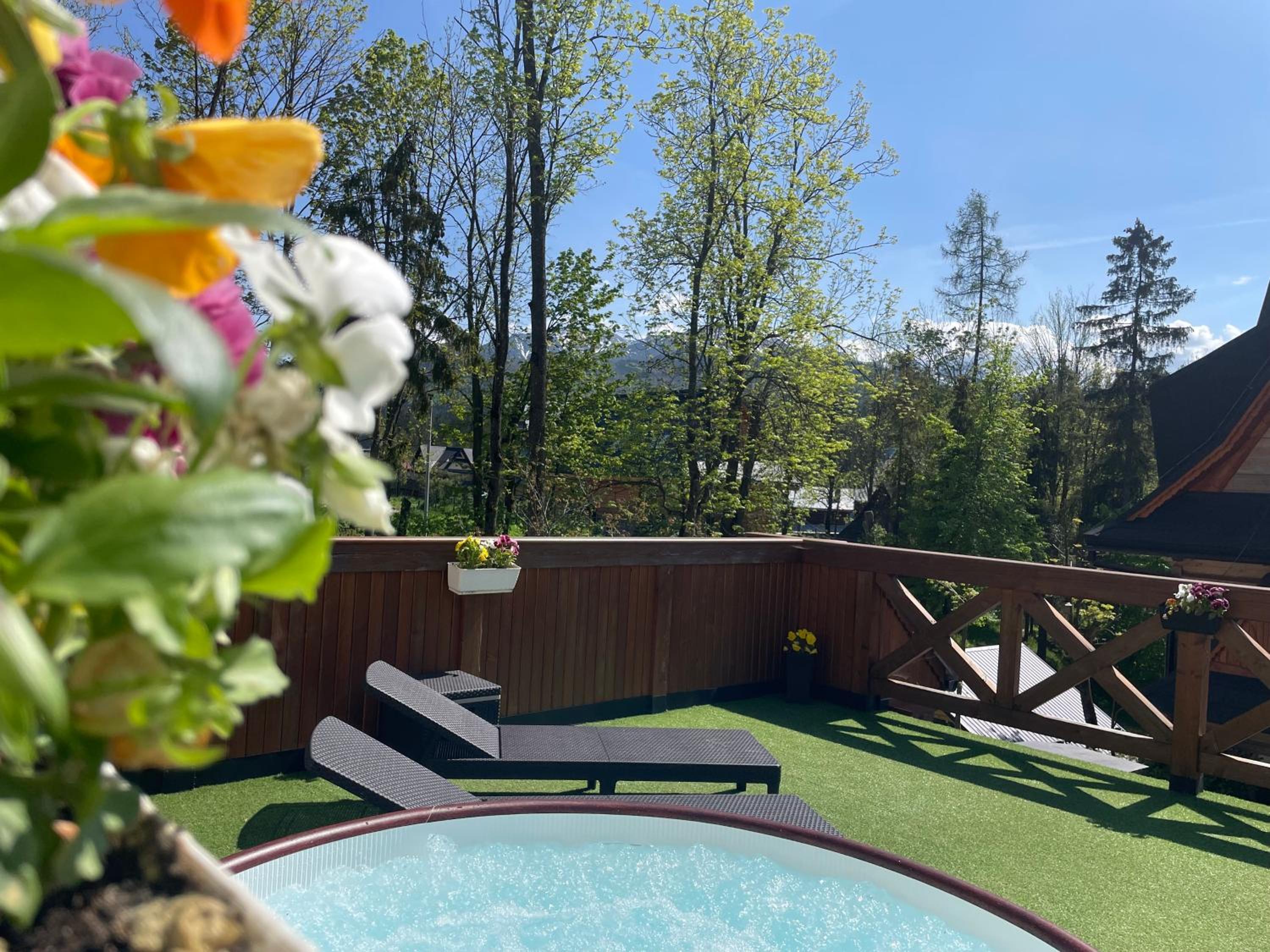 Pokoje Gościnne "U Elżbiety" 2 z basenem i jacuzzi
