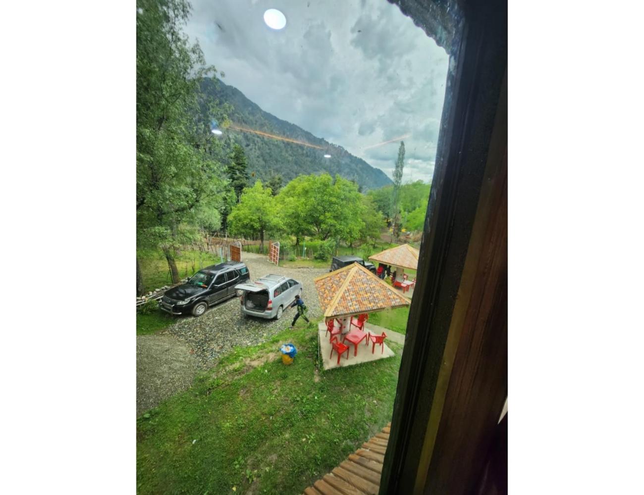 Photo 25