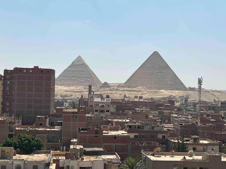 Pyramids view apartment 3BR