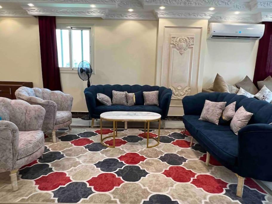 Pyramids view apartment 3BR