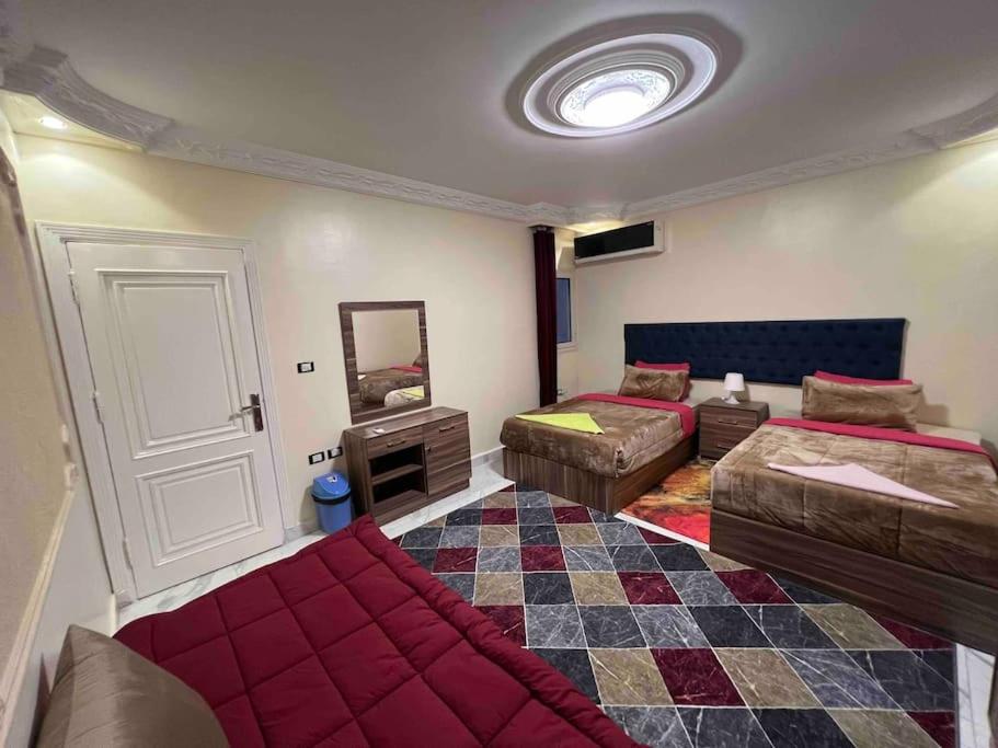 Pyramids view apartment 3BR