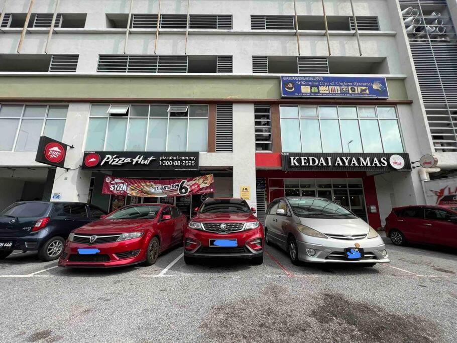 PlayStaytion Centura 3 Bedroom 2 Bathroom by RBNB