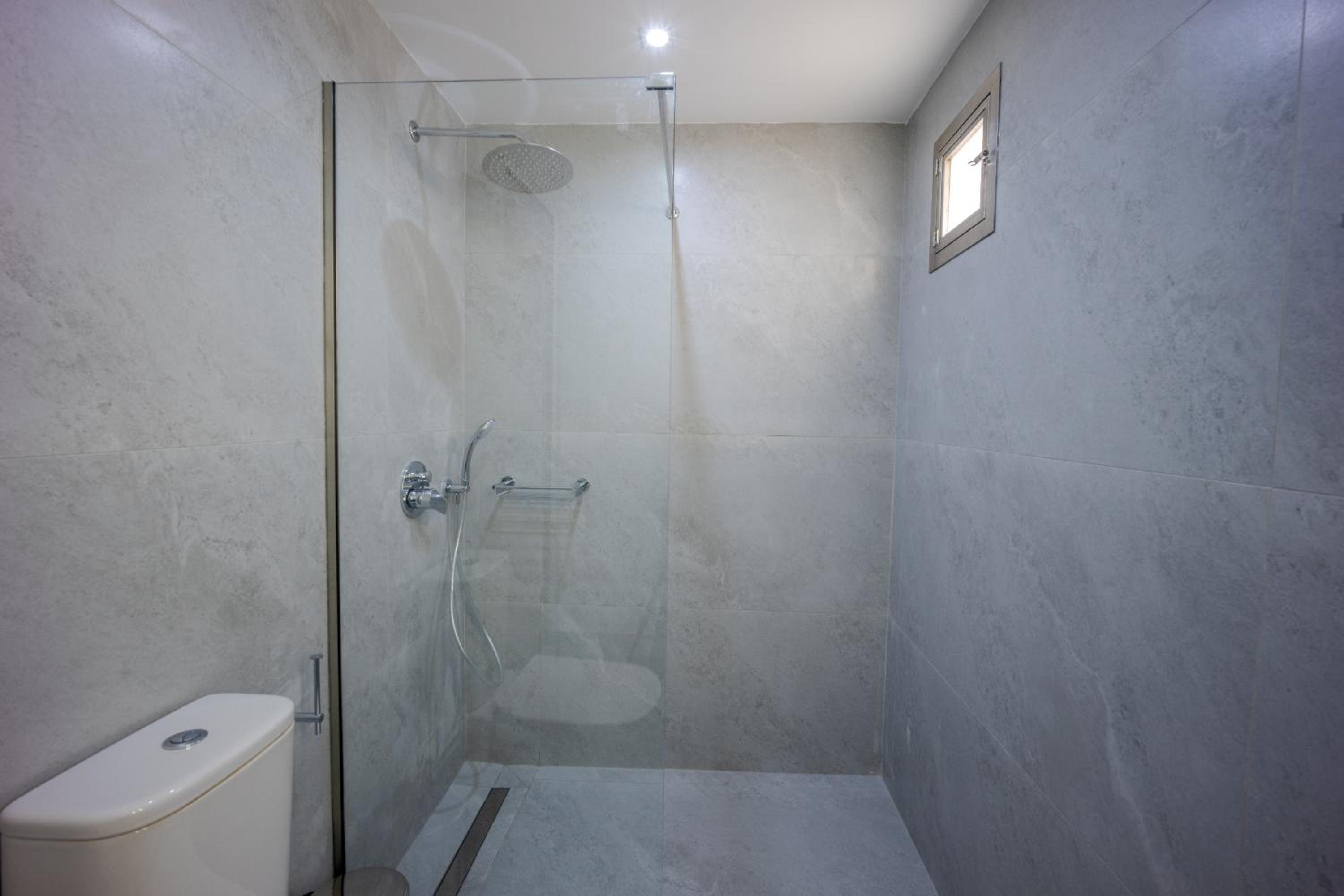 Ascuri Studio en Sissi — bathroom