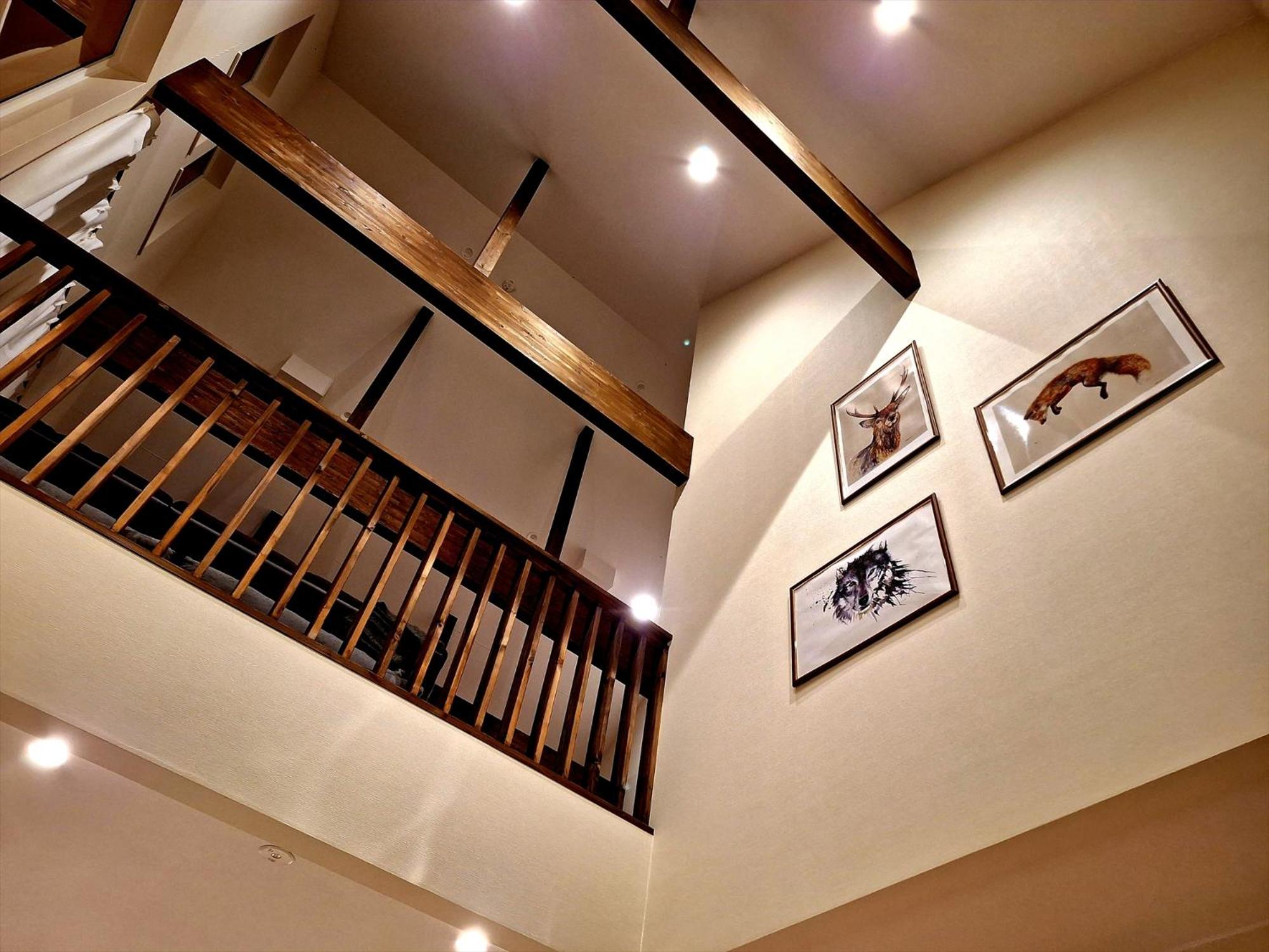 Jadan House