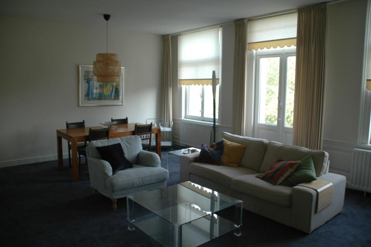 Vondelparkmuseum Inn