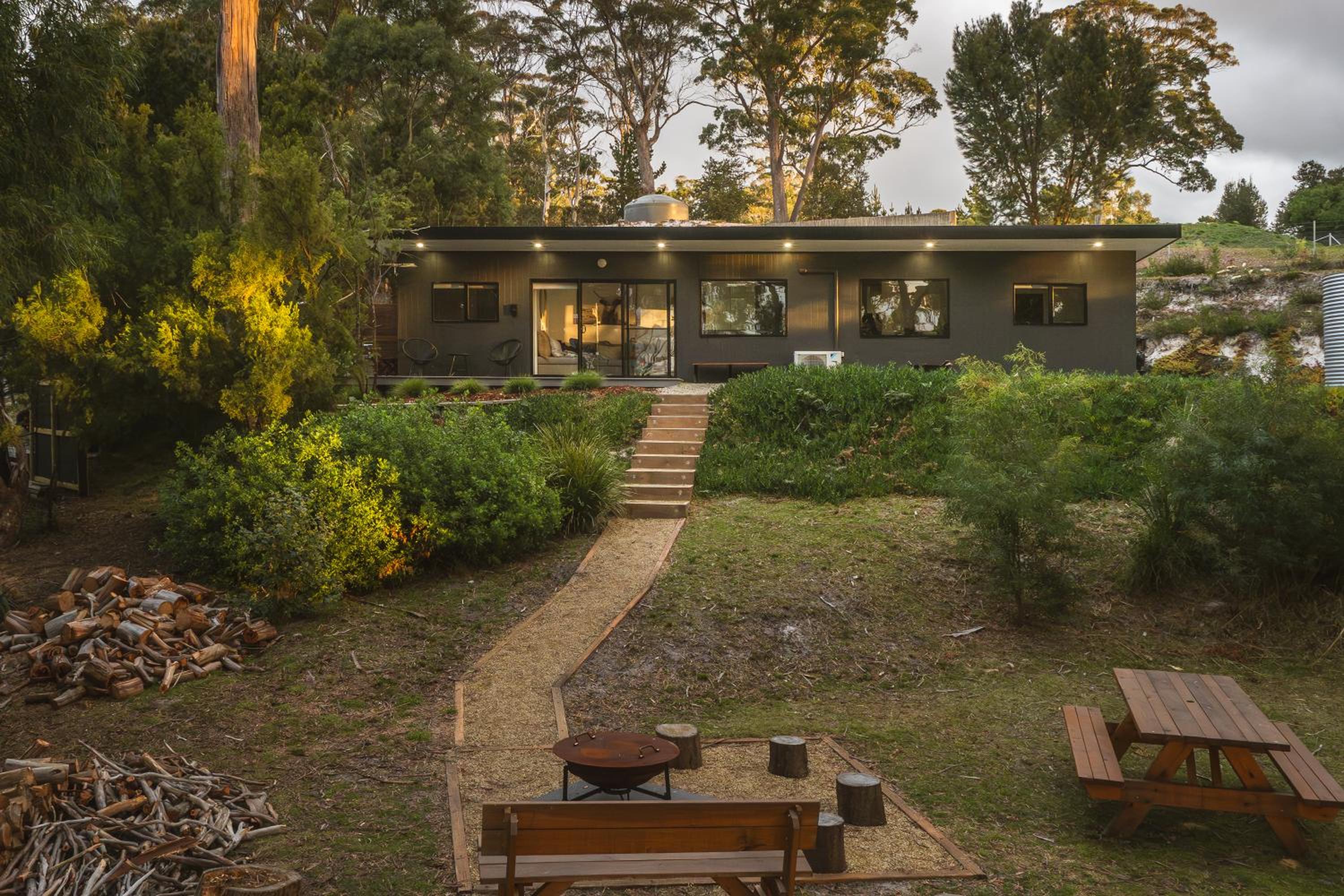 Blyth Retreat, Bruny Island