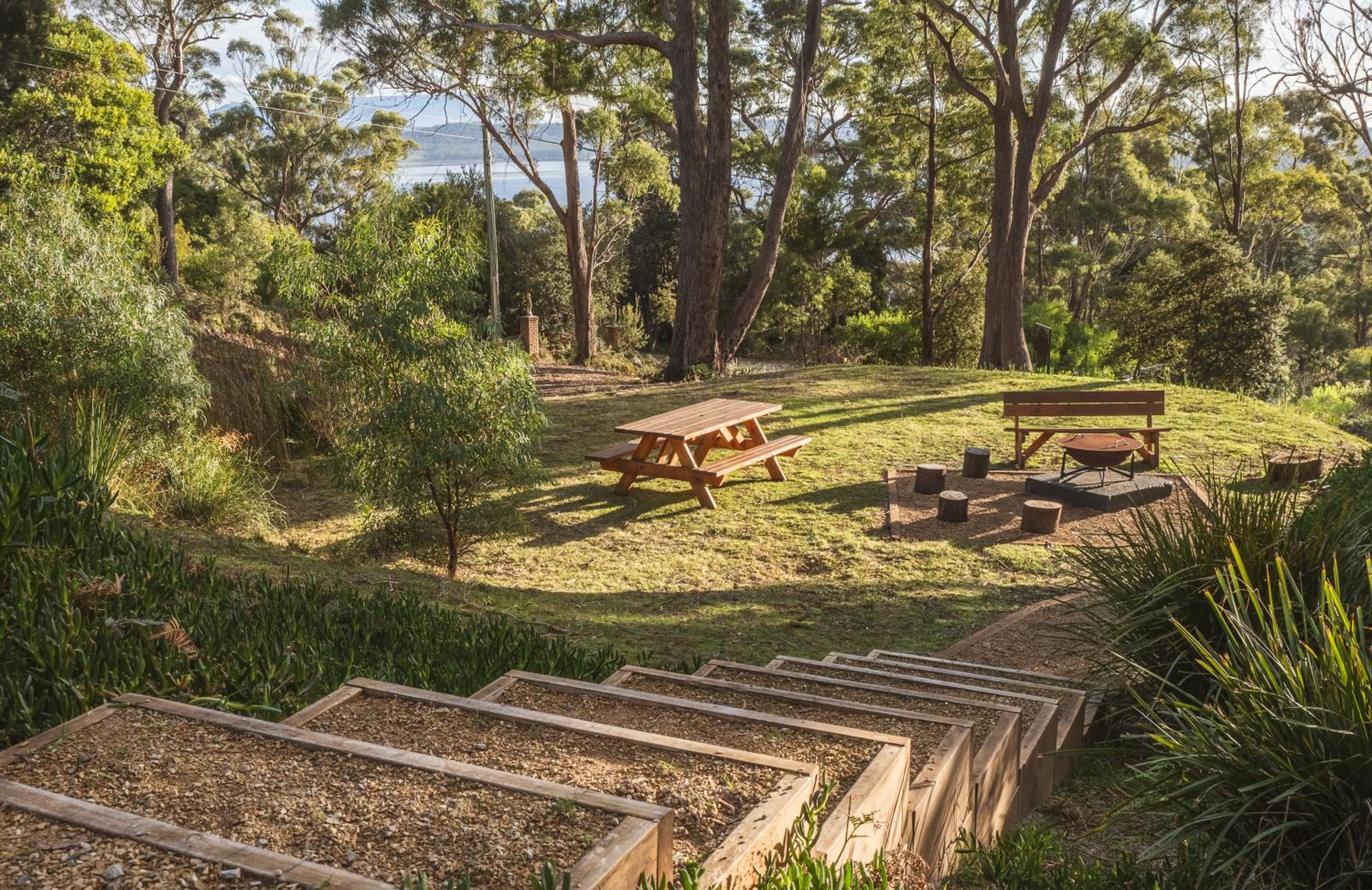 Blyth Retreat, Bruny Island