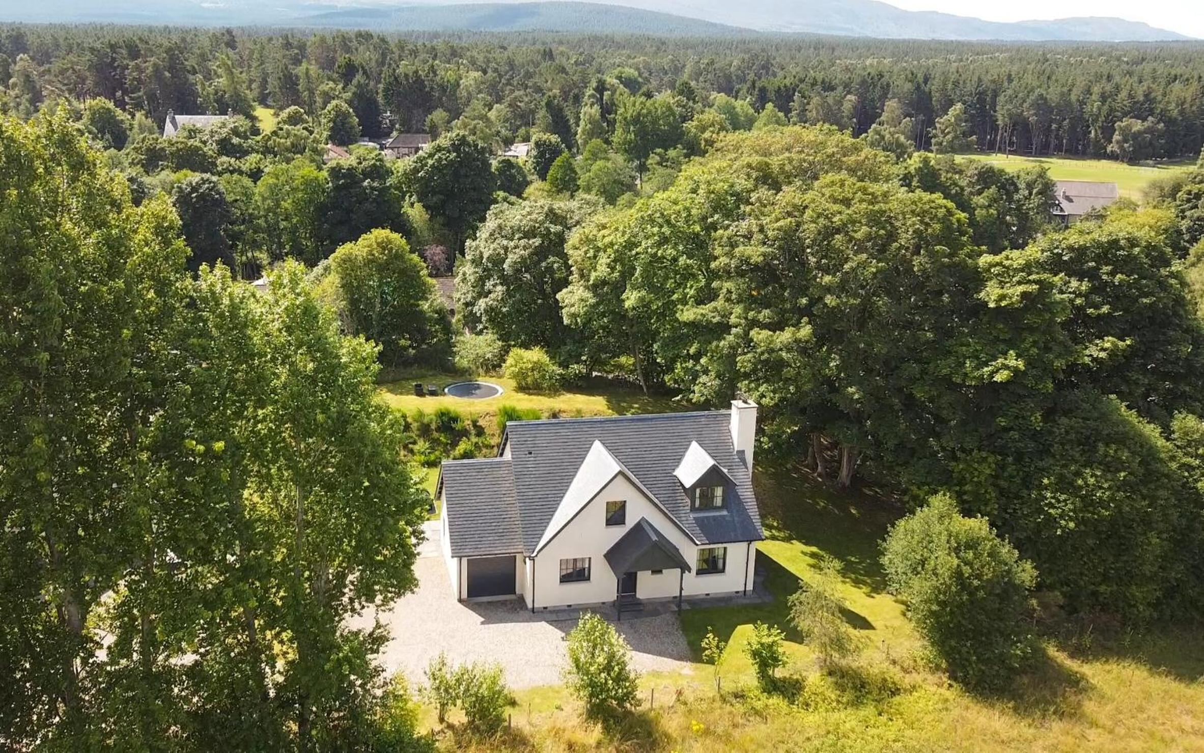 Balnagowan Cottage