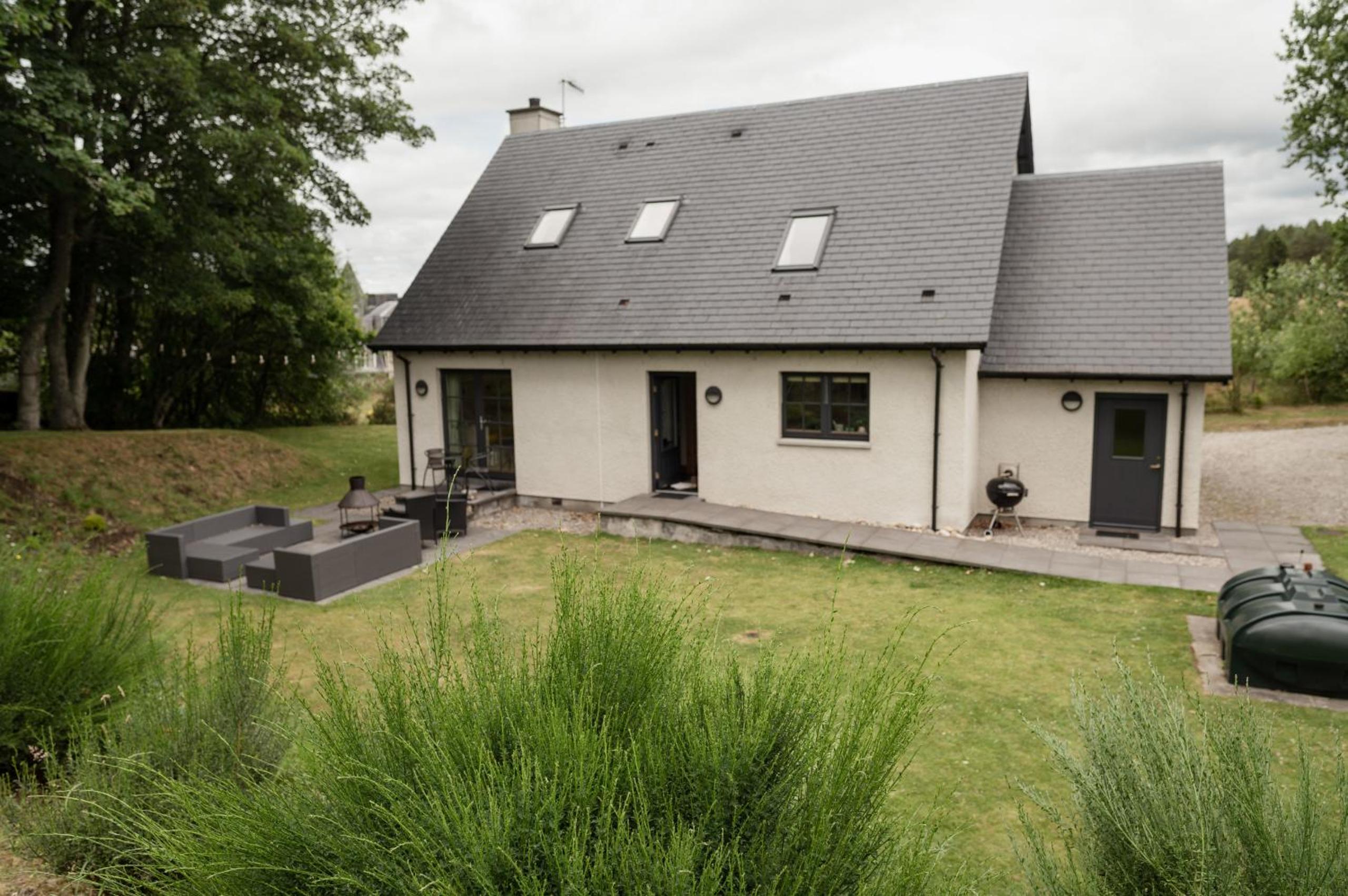 Balnagowan Cottage
