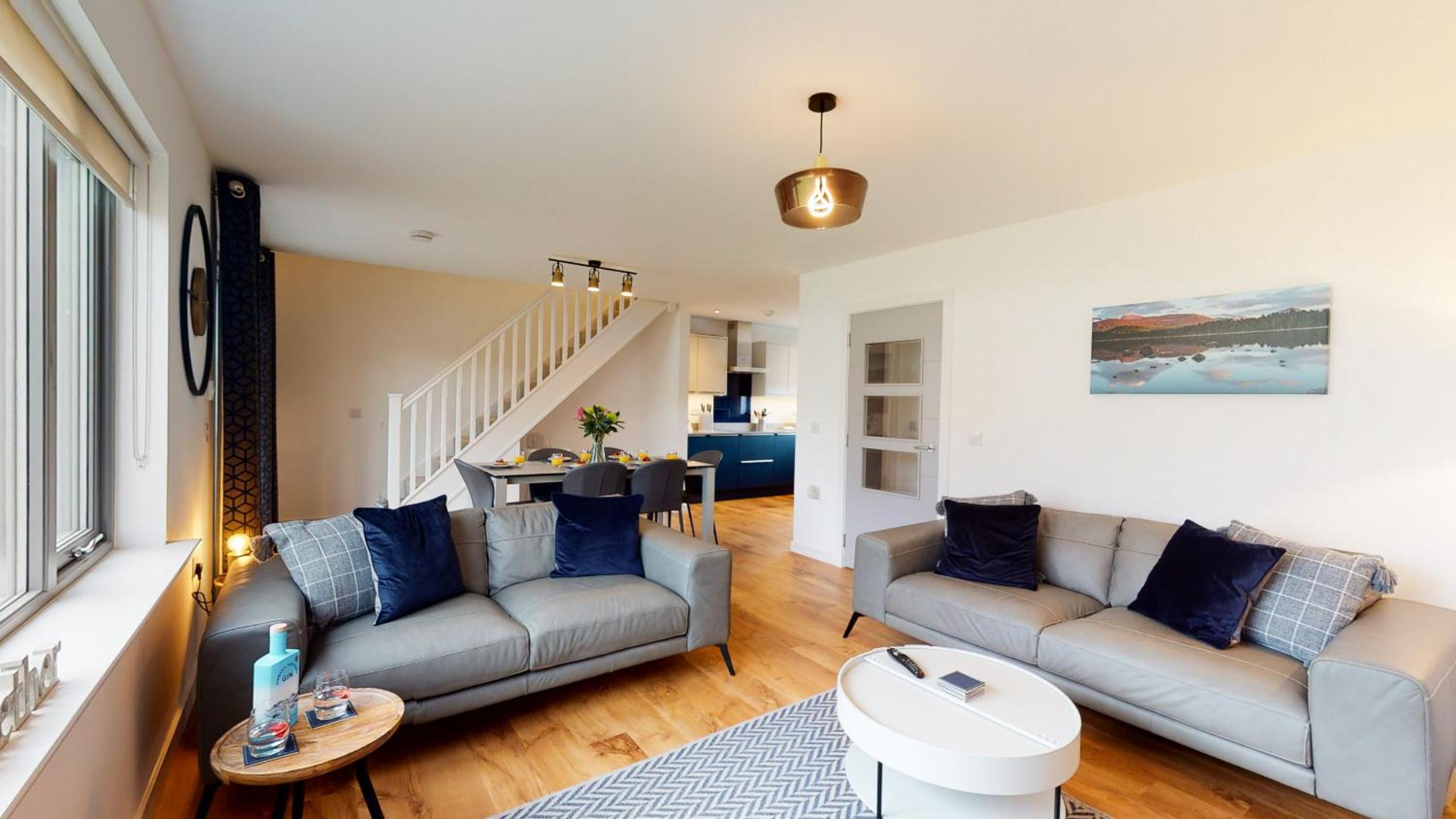 31 Caledonia Place view 5