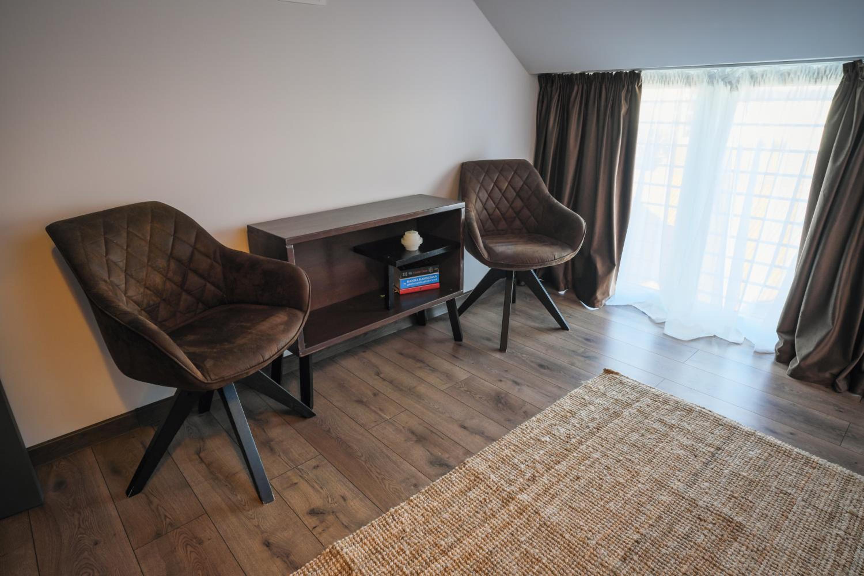 Popa Apartment