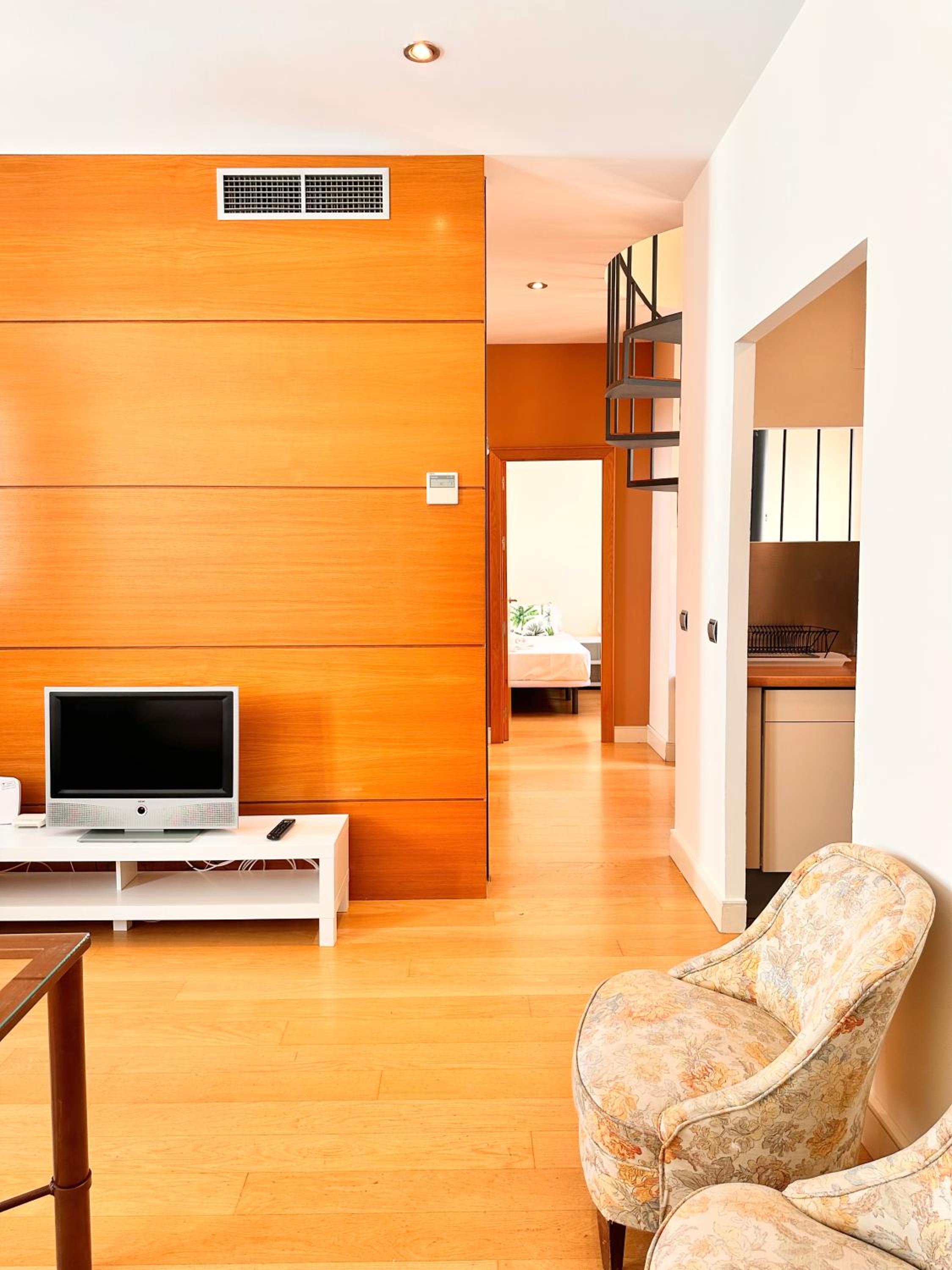 Penthouse near cathedral private rooftop Private Parking