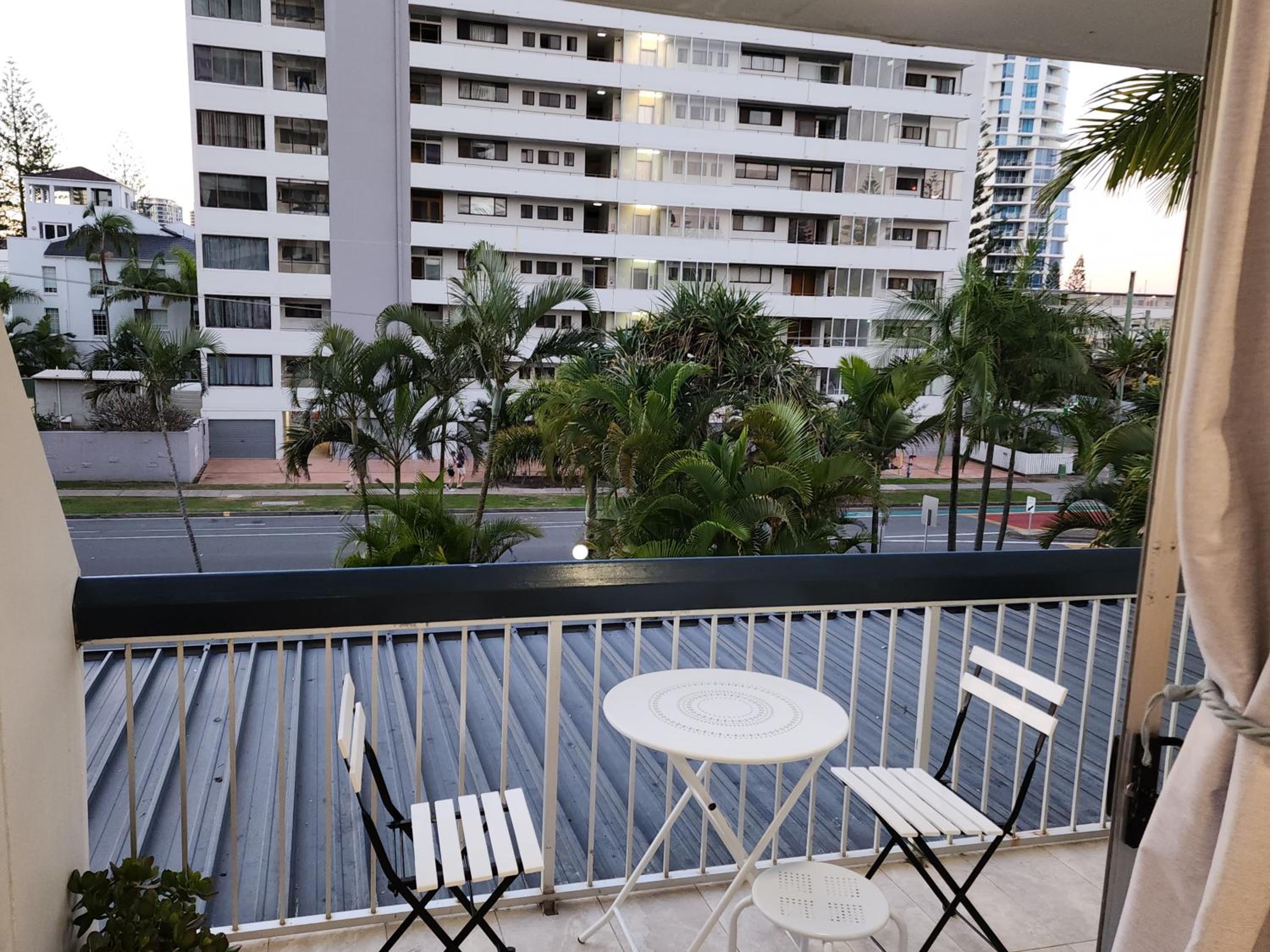 Entire beachside 2 bedroom unit