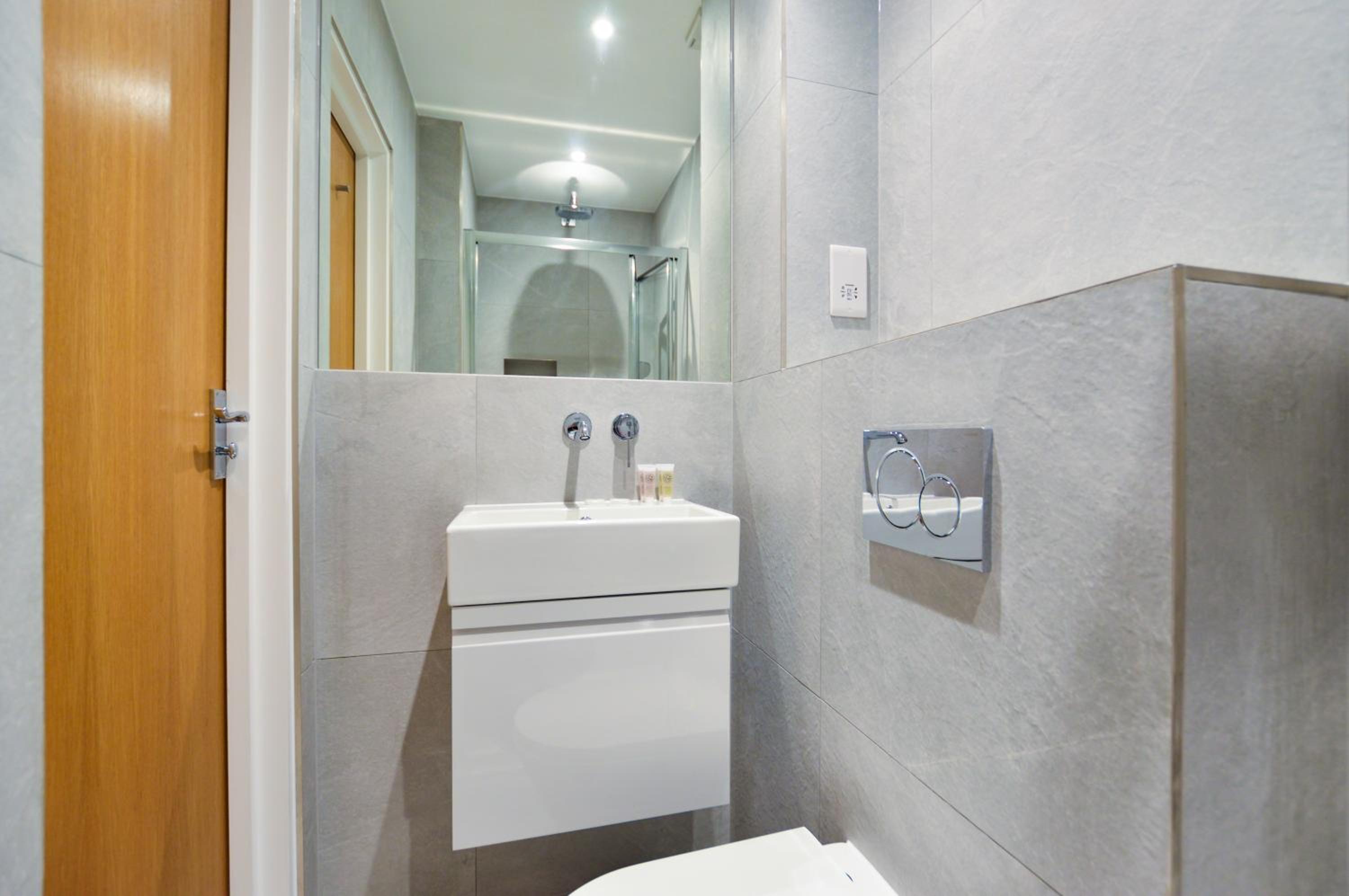 Queensborough Terrace Serviced Apartments by Concept Apartments