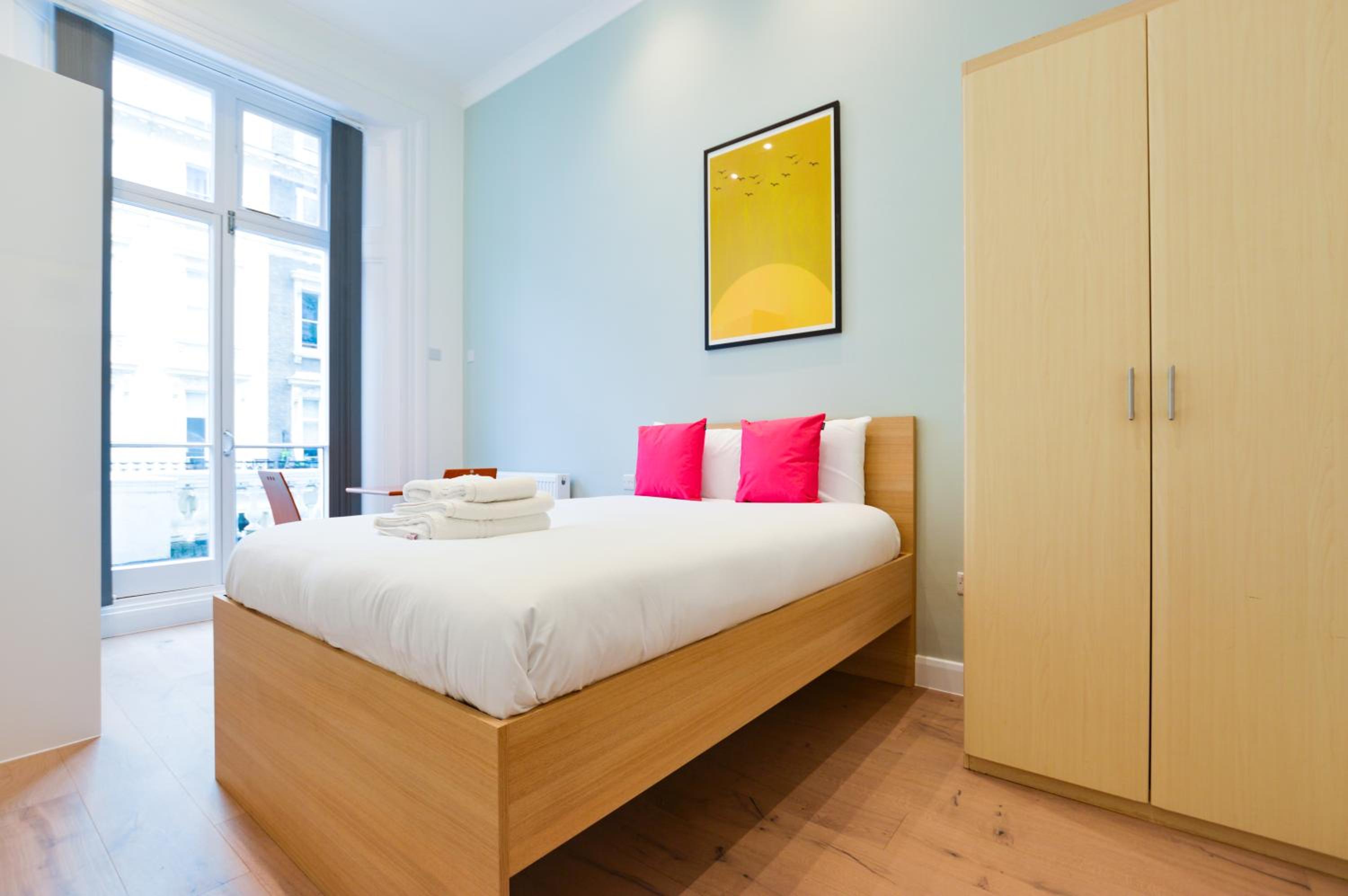 Queensborough Terrace Serviced Apartments by Concept Apartments