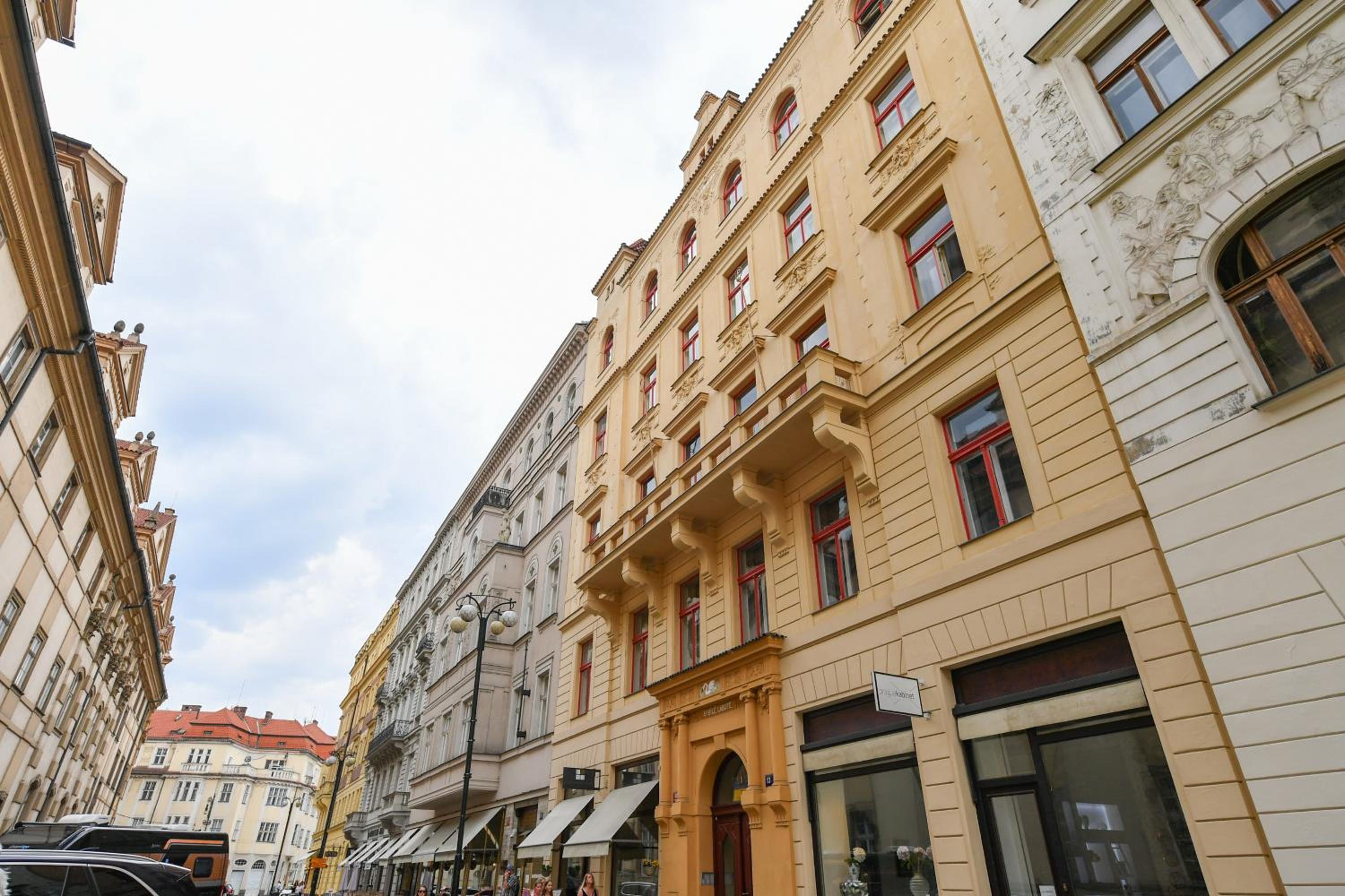Stunning Charles Bridge Apartment