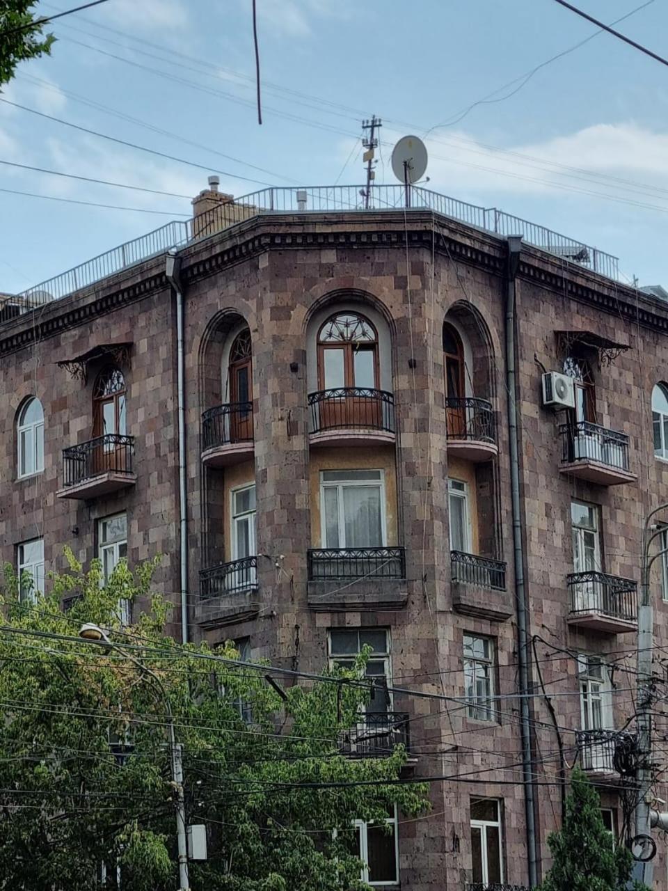 hotelise I Broadway Apartment