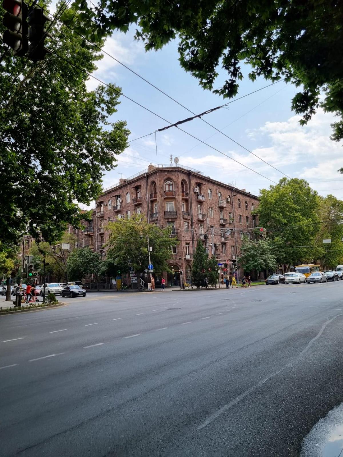 hotelise I Broadway Apartment