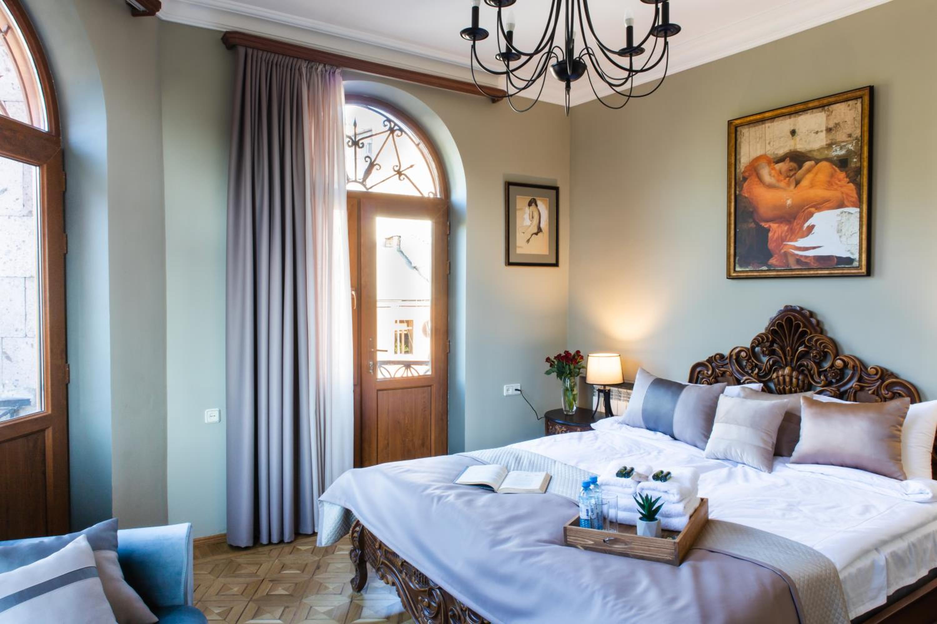hotelise I Broadway Apartment