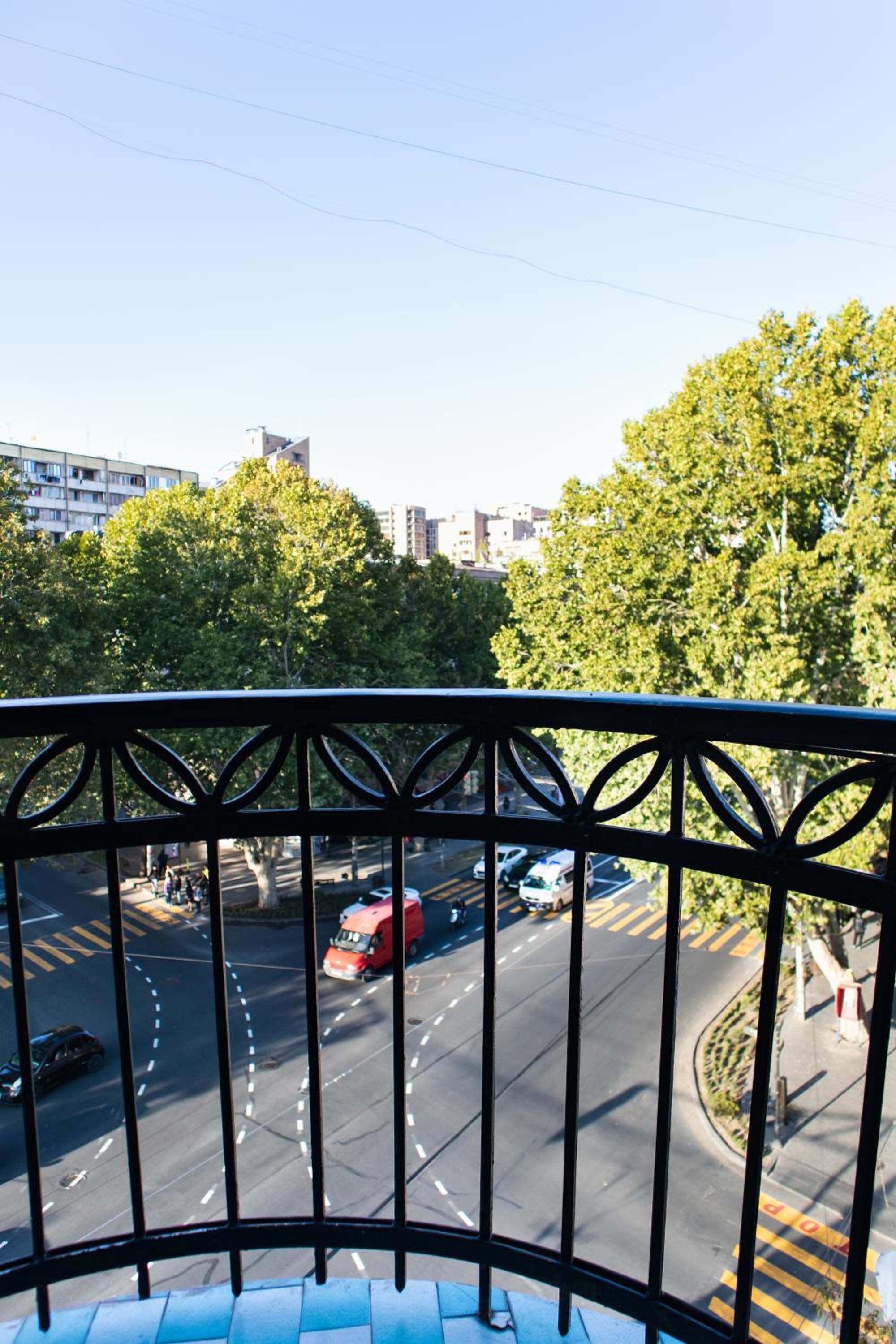 hotelise I Broadway Apartment