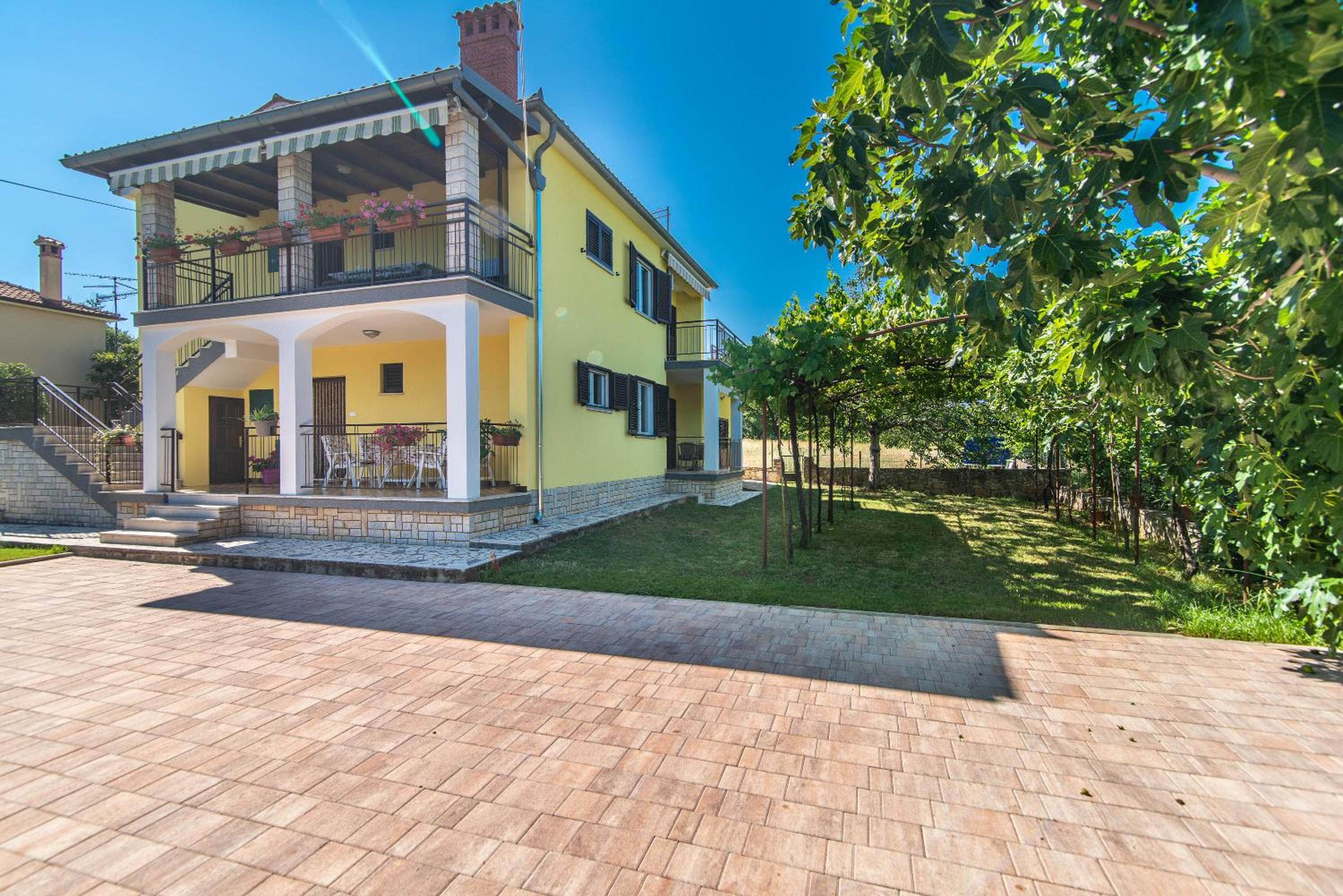 Villa Maria Nives view 5