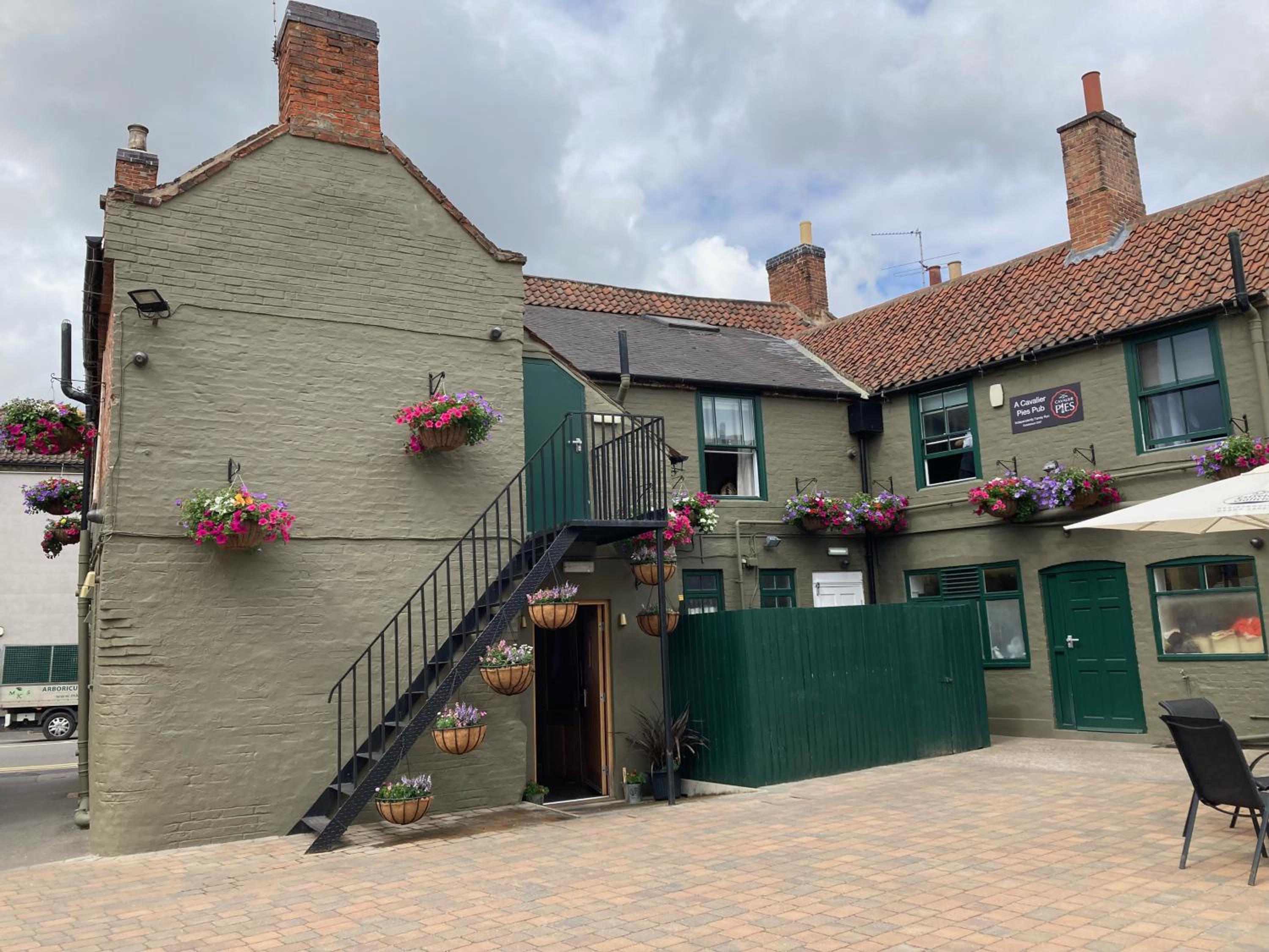 Beaumond Cross Inn