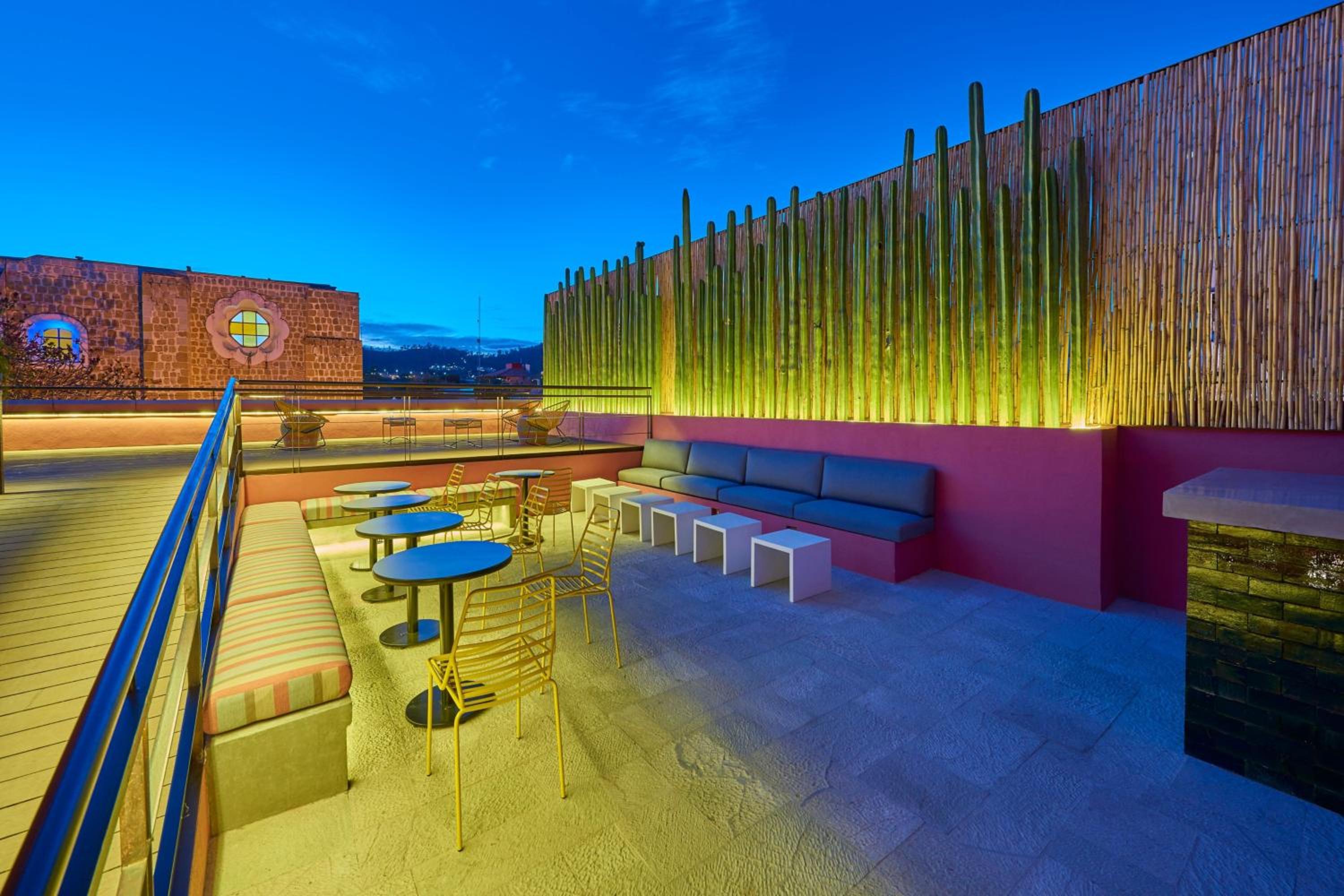 City Centro by Marriott Oaxaca - Property Image 3