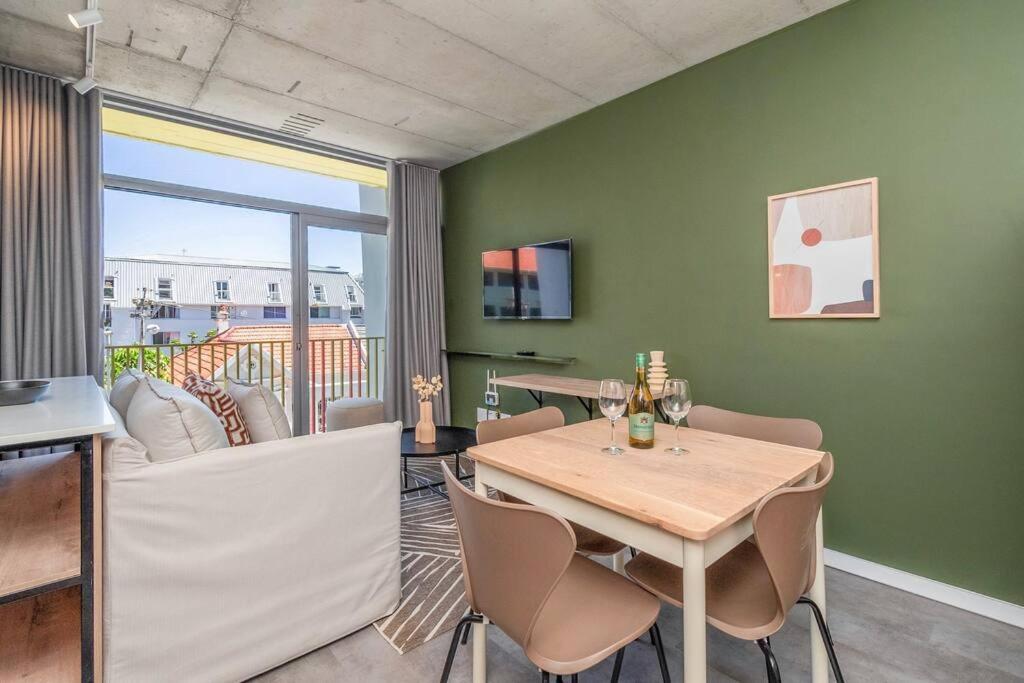 Brand New Seapoint Apartment view 2