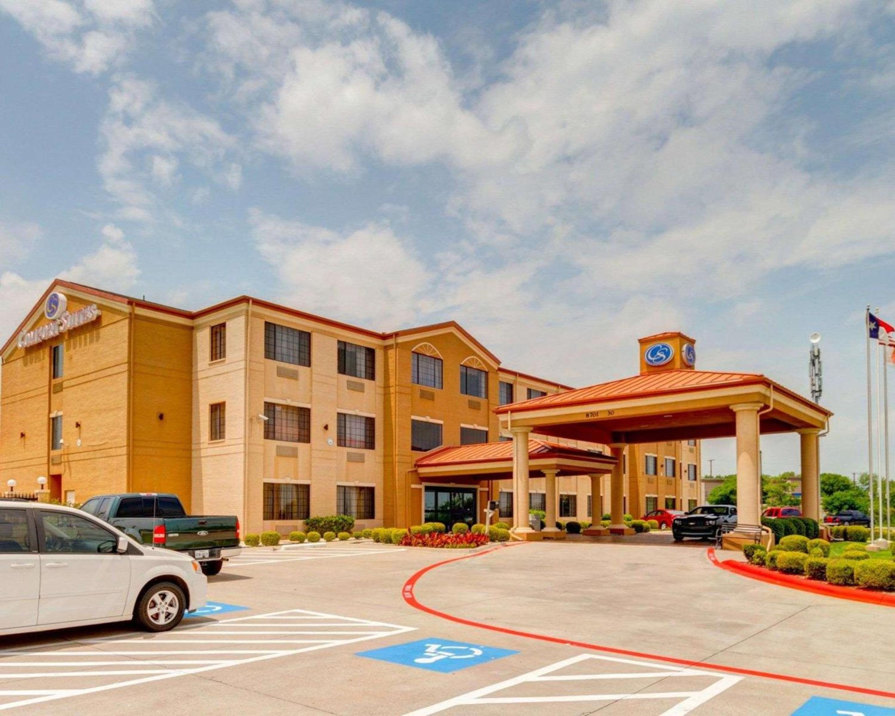 Comfort Suites Lake Ray Hubbard view 2