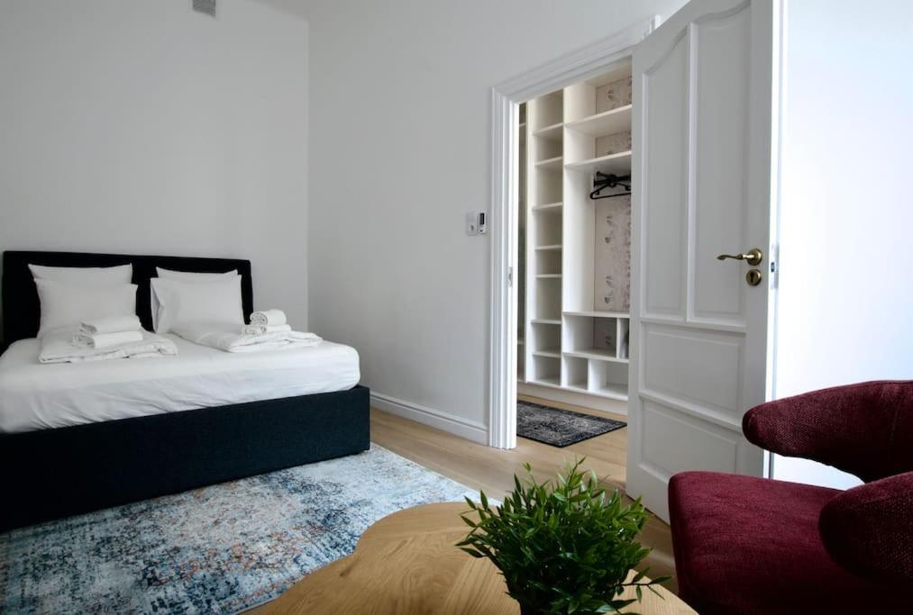 Premium Apartment by Hi5- Anker Apartment view 4