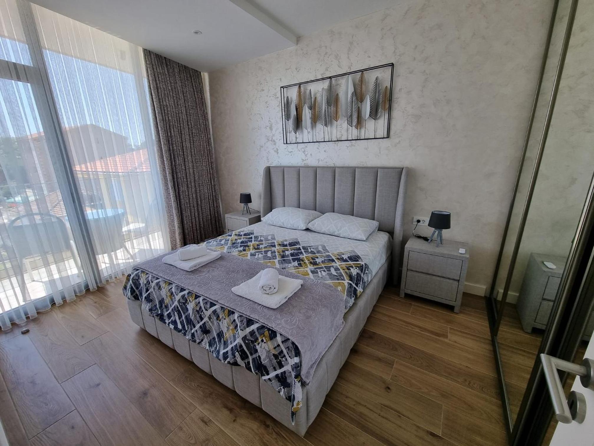 Premonte Apt. No:15 view 2