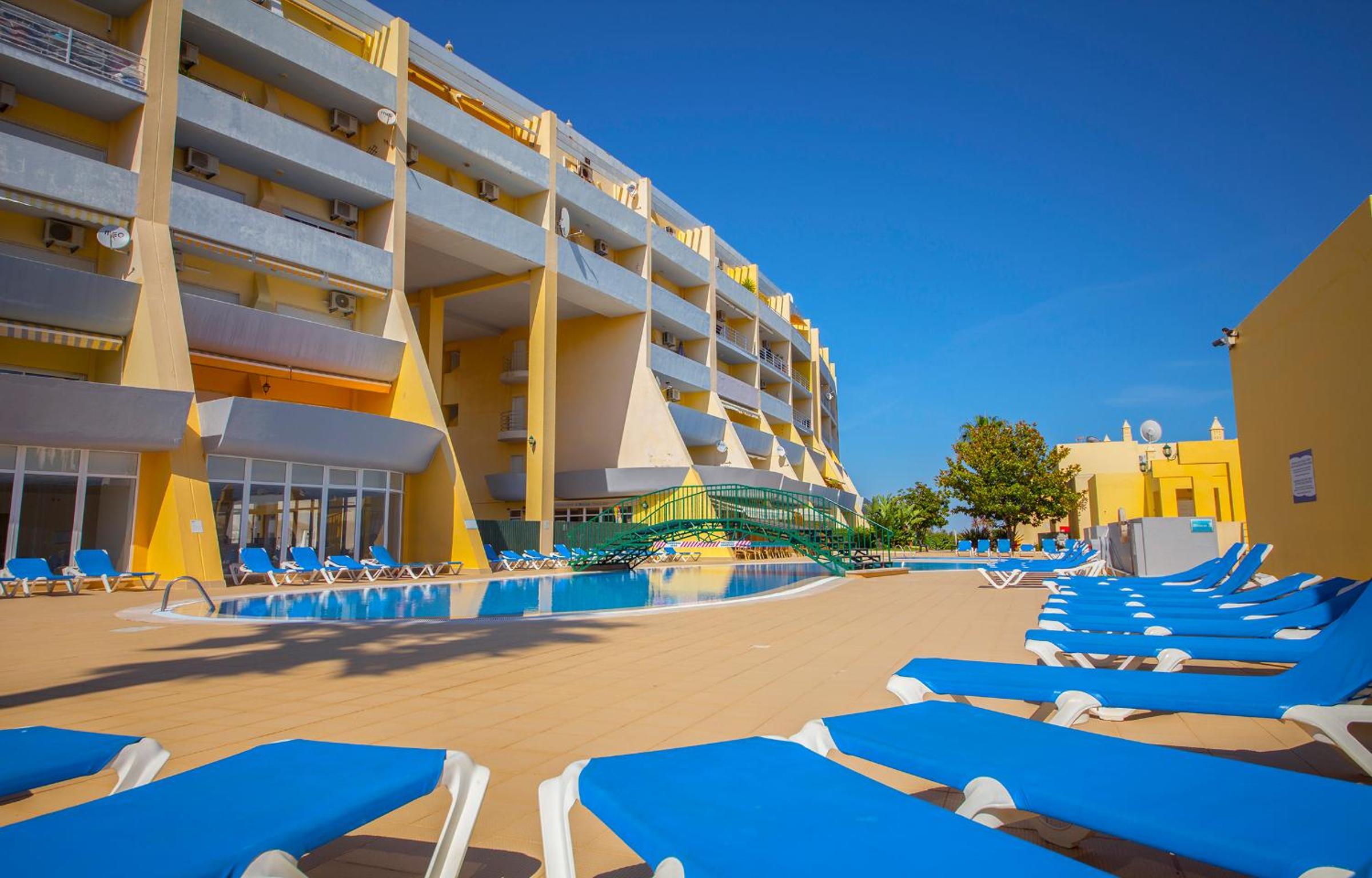 B11 - Beach Way Apartment view 5