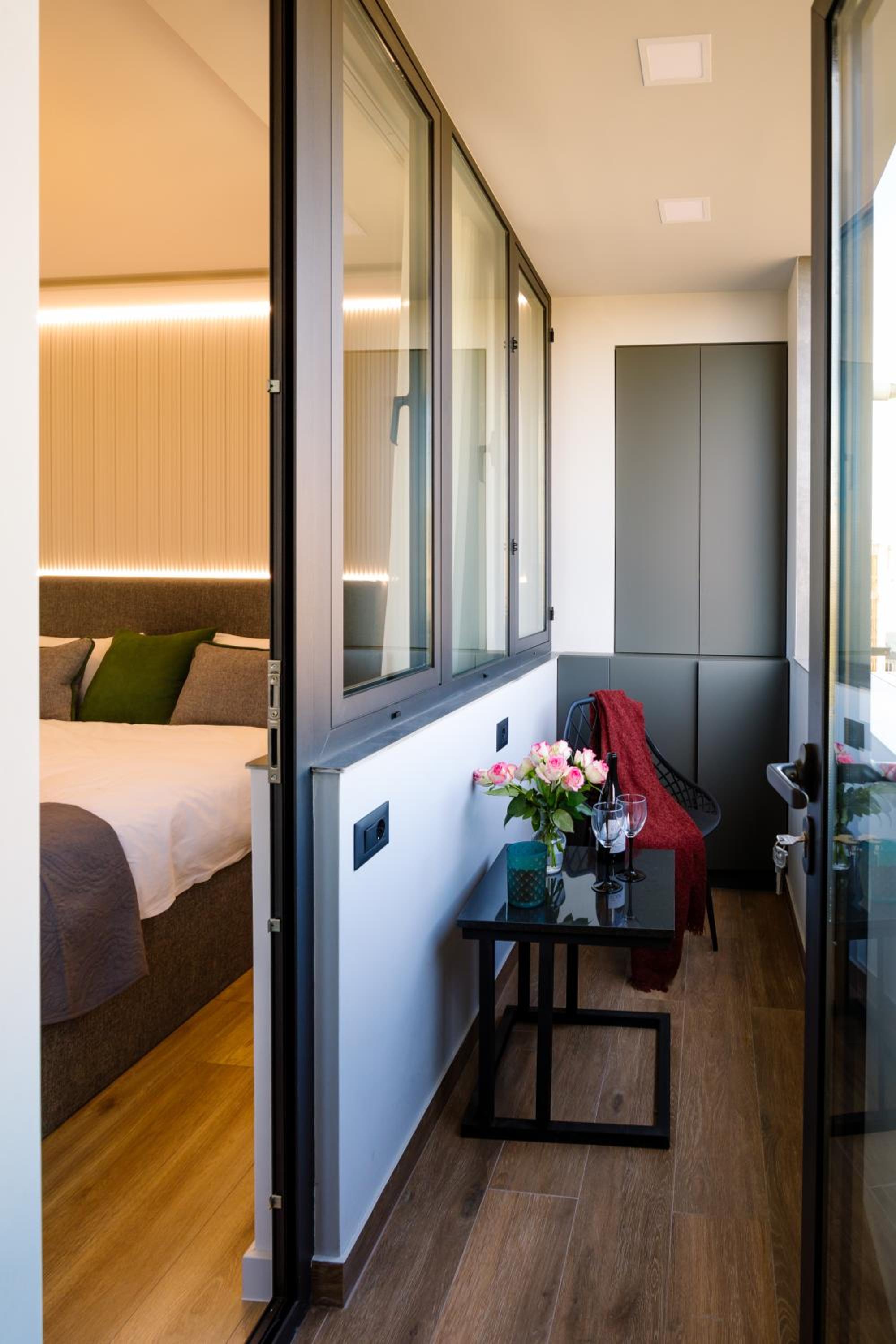 hotelise I Fresco Apartment