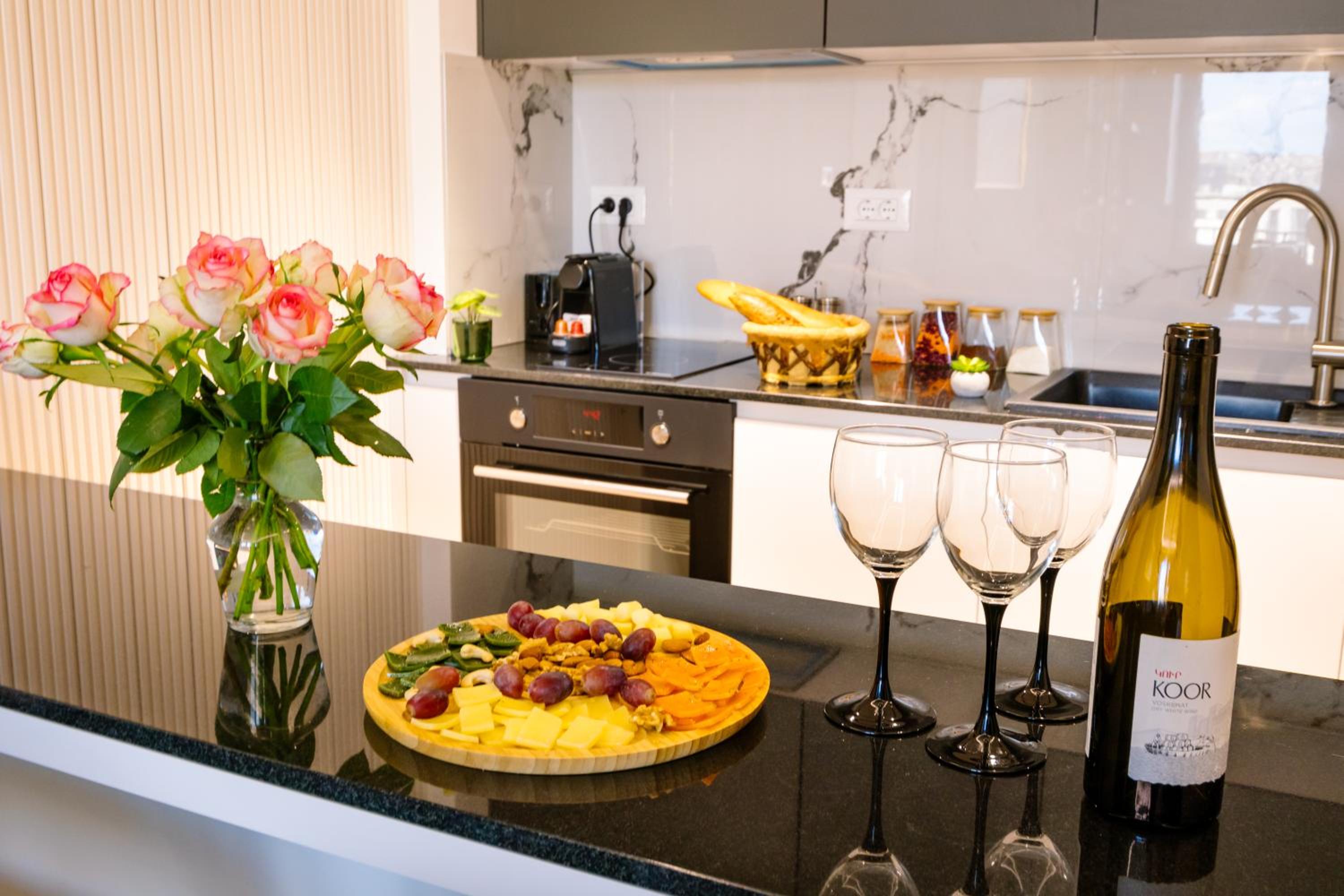 hotelise I Fresco Apartment