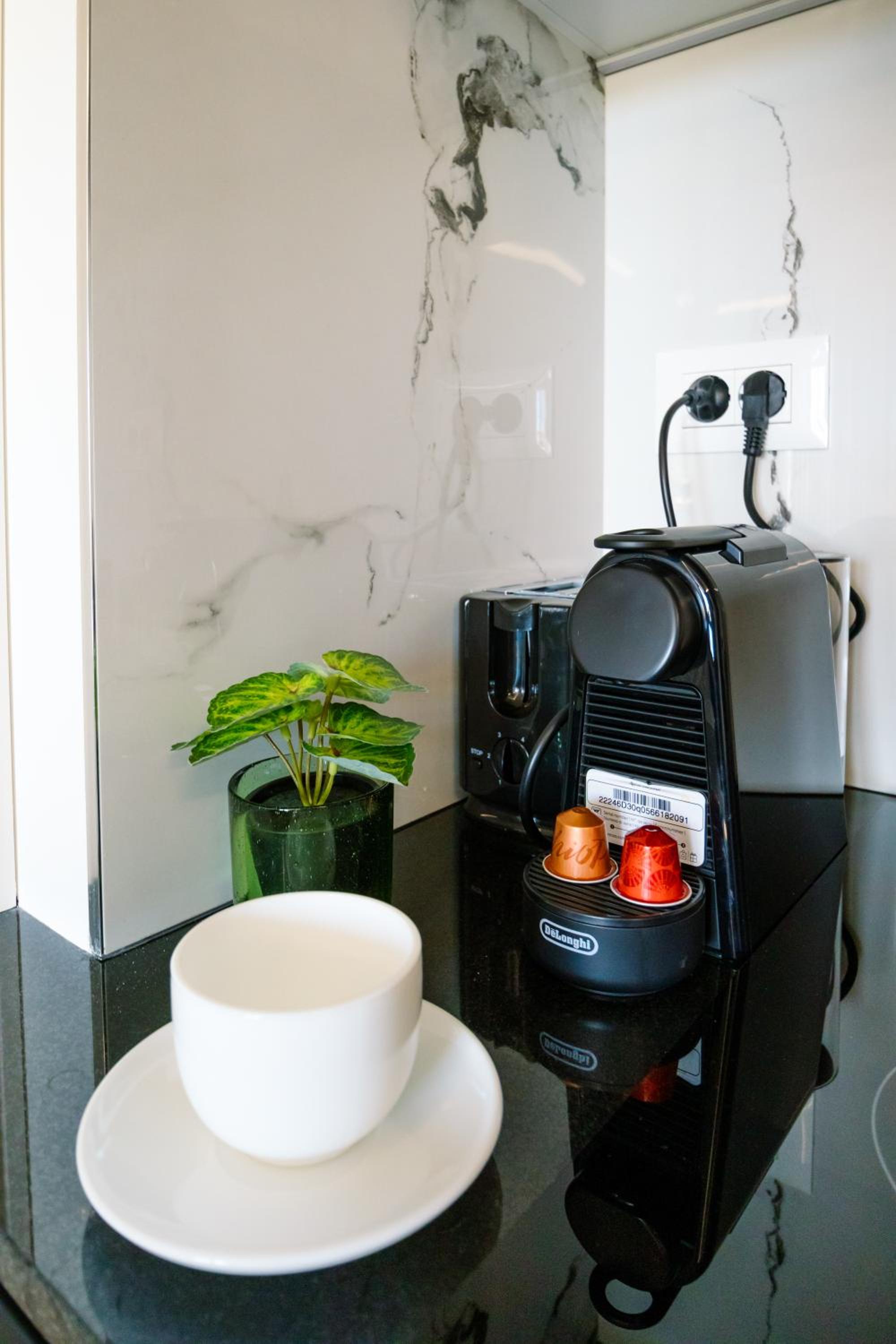 hotelise I Fresco Apartment