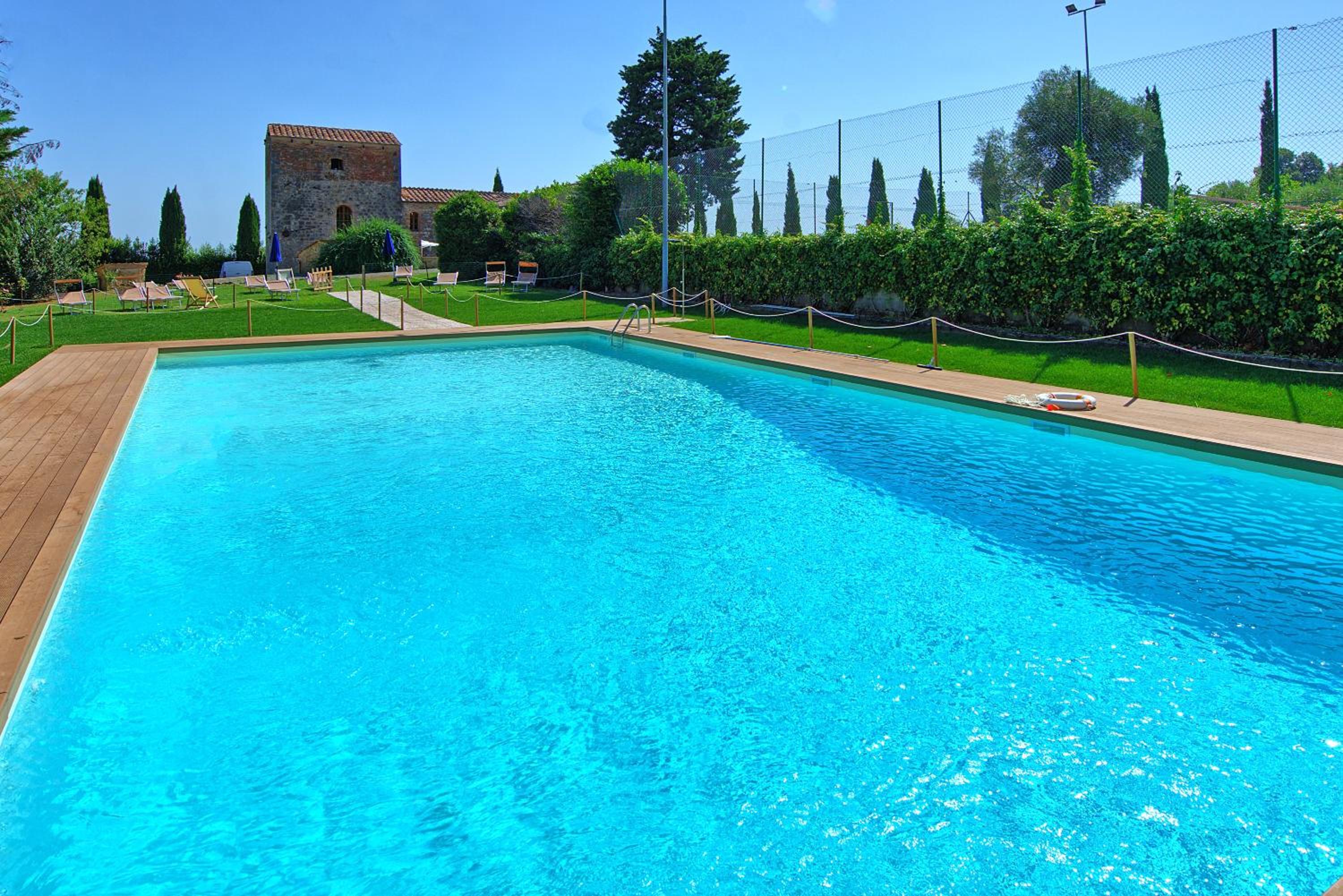 Villa Simone by PosarelliVillas