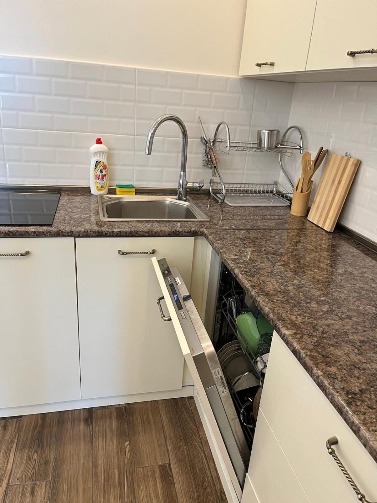 3 Bedroom Apartment in EU-Standard view 2