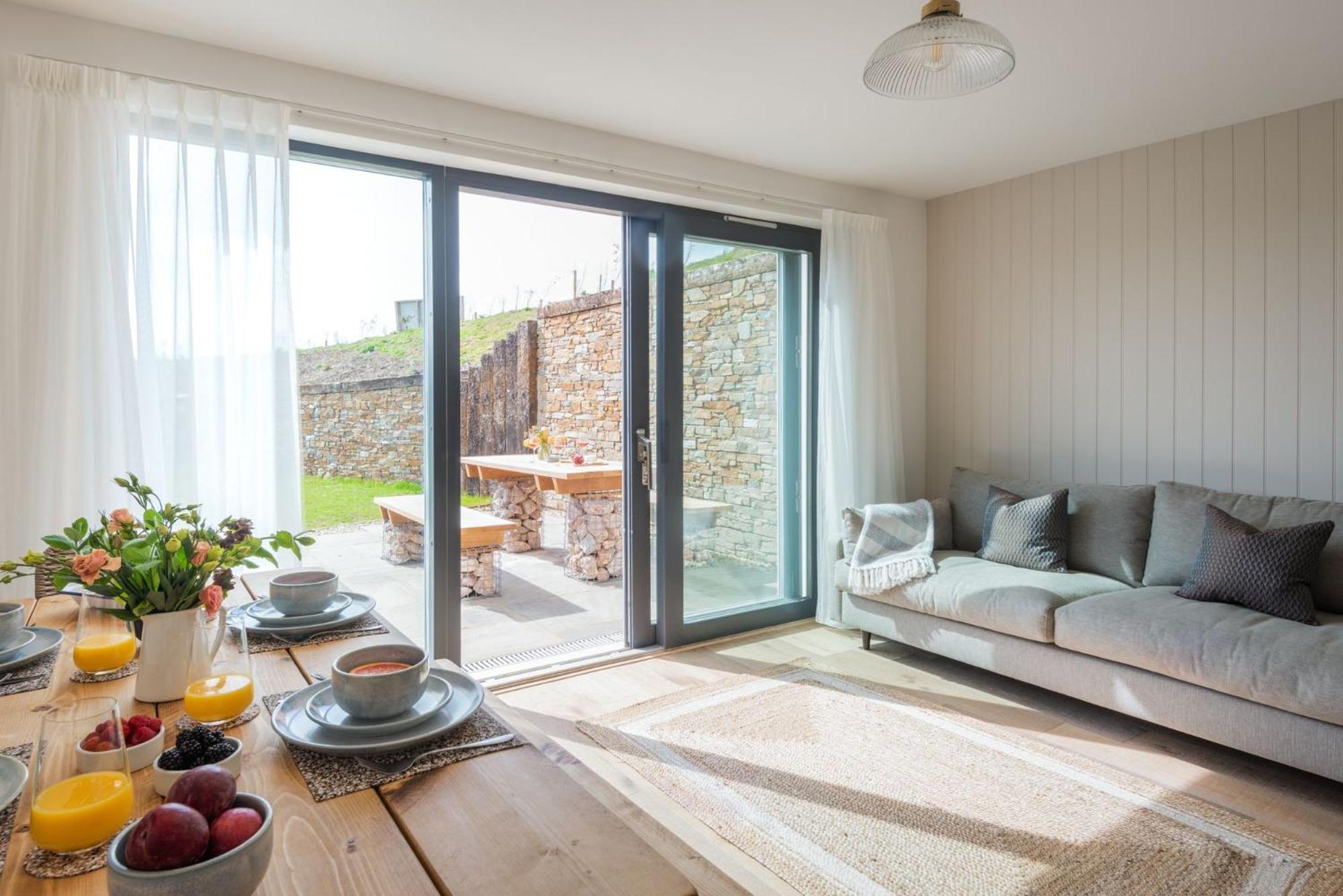 Apartment 12, Sunny Cove