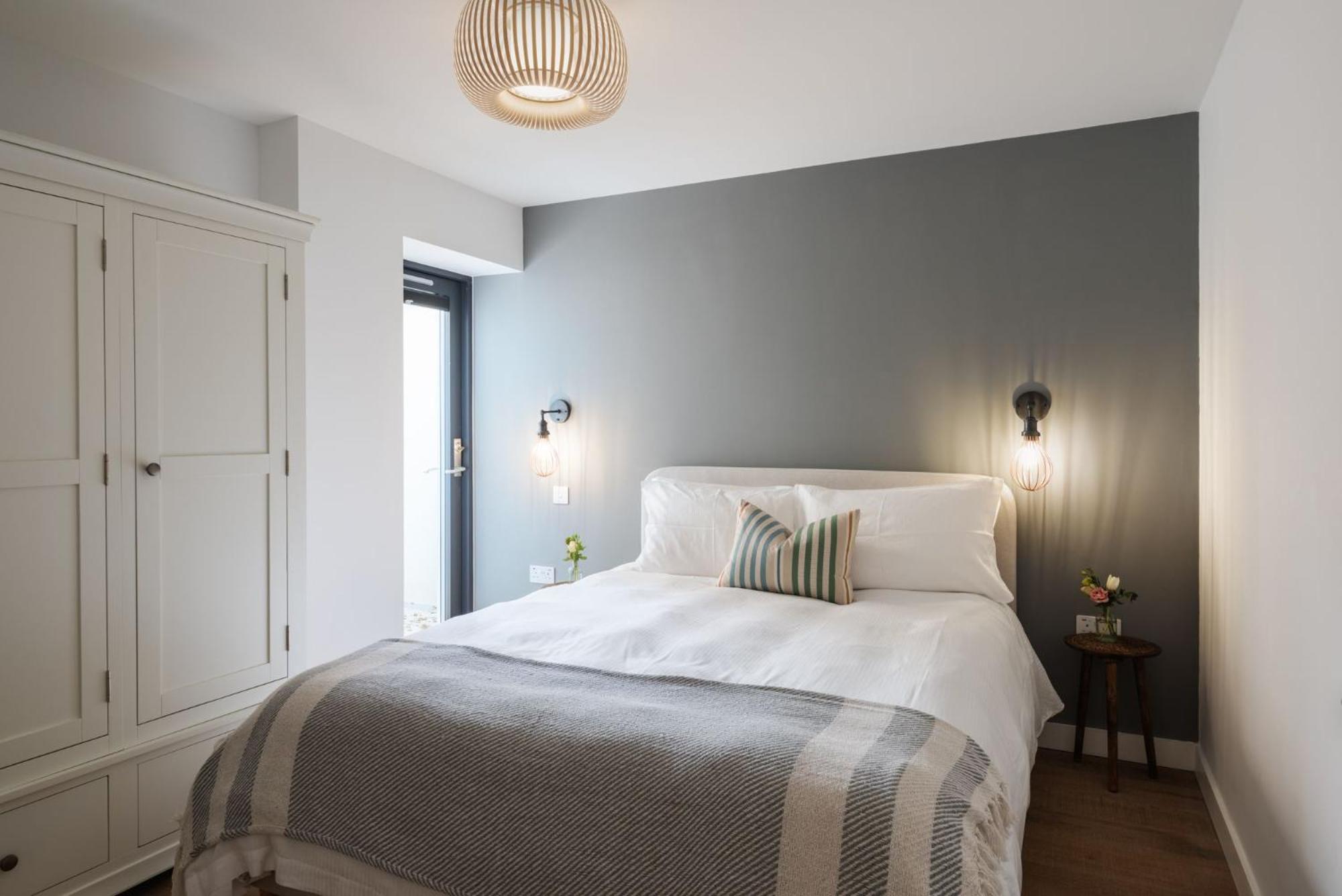 Apartment 12, Sunny Cove