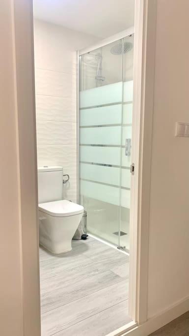 NEW STYLISH BEACH FRONT APARTMENT photo 4