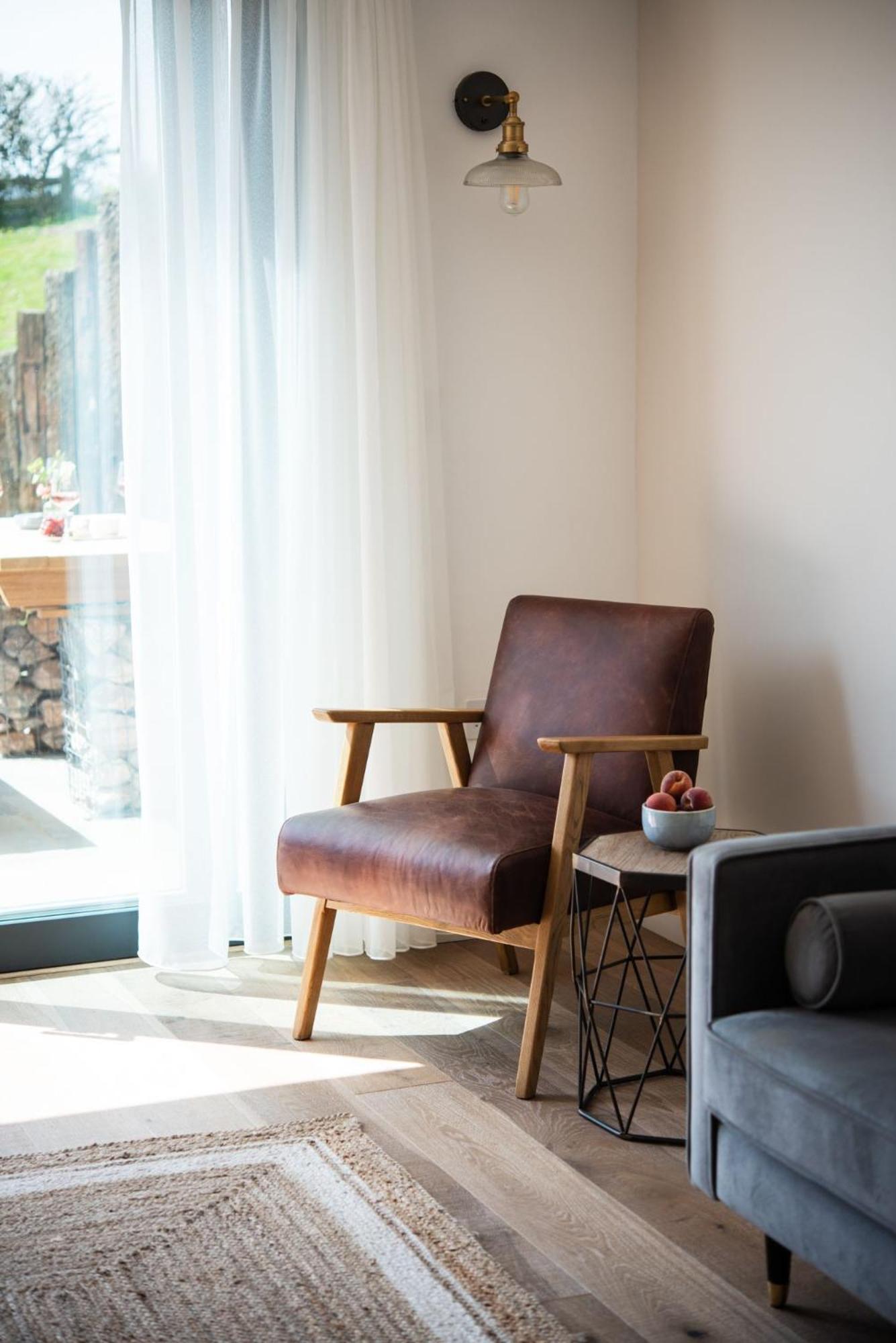 Apartment 7, Elender Cove view 5