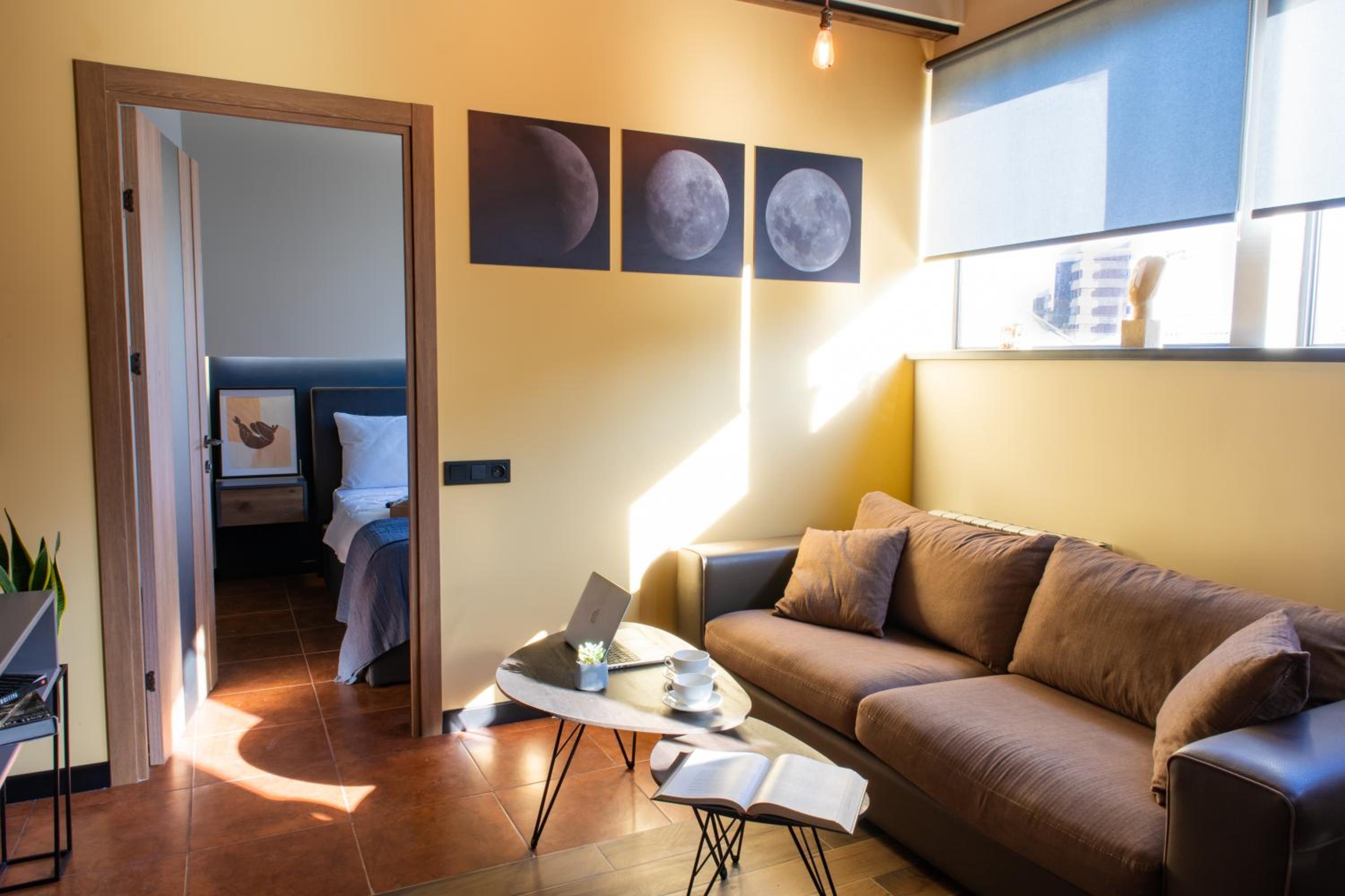 hotelise I Leo Apartment