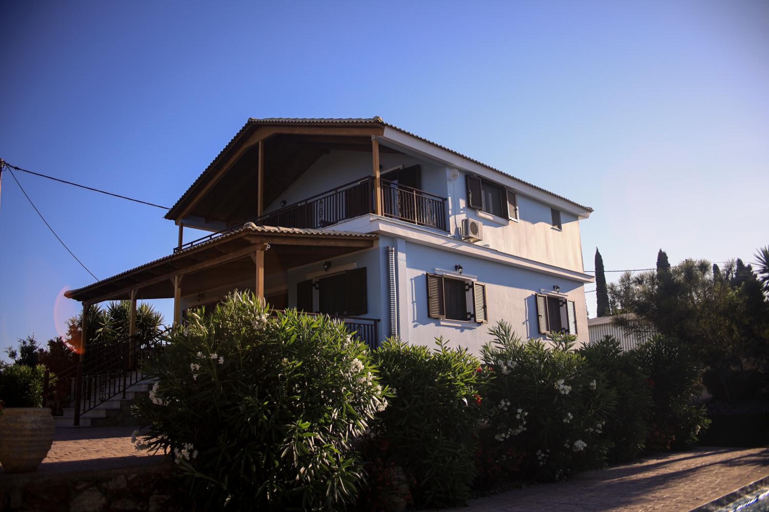 Villa Hestia - Seaview Serenity Villa with Private Pool by Villa Mana Gers